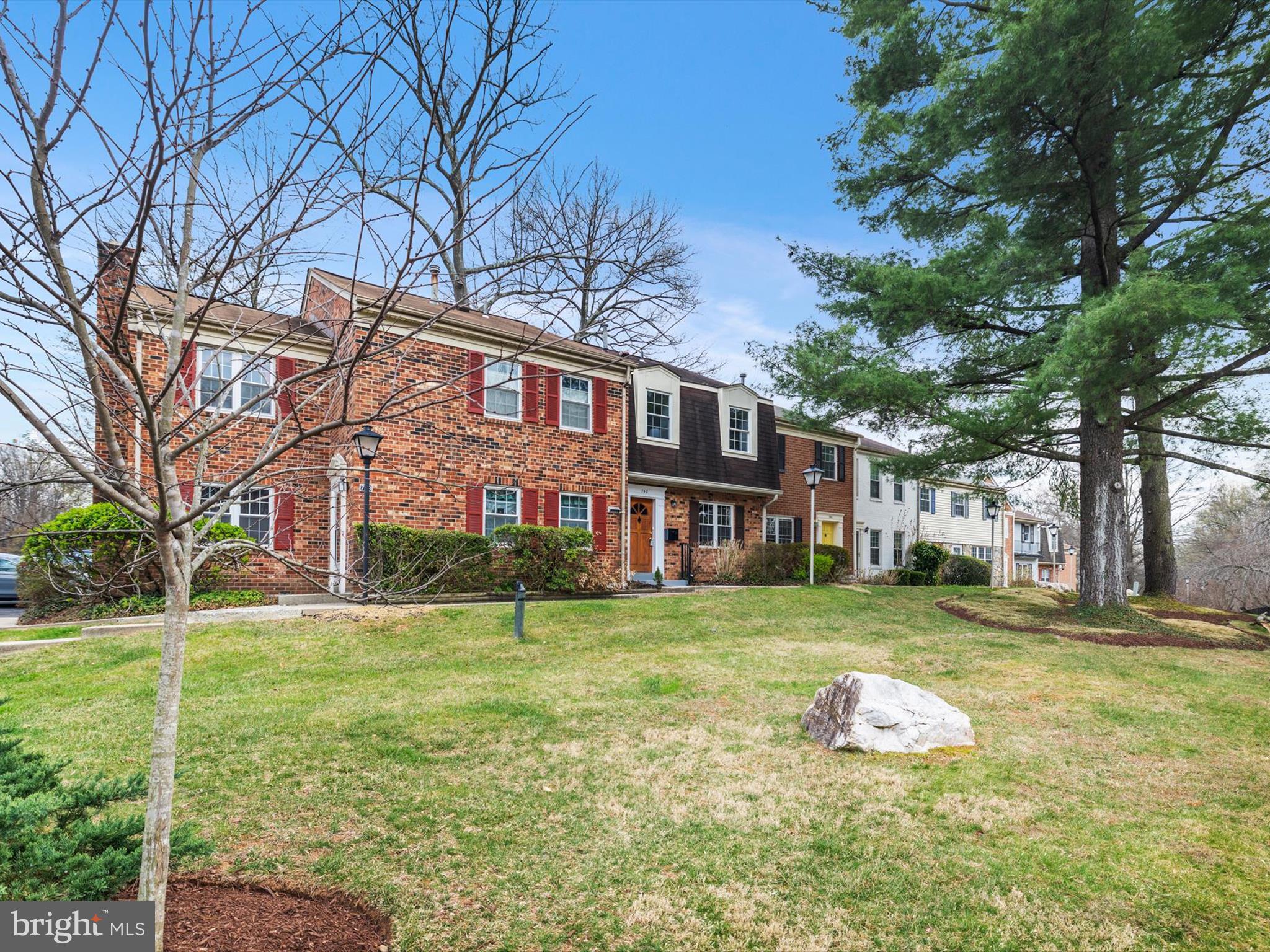 PLYMOUTH GARDENS - Residential