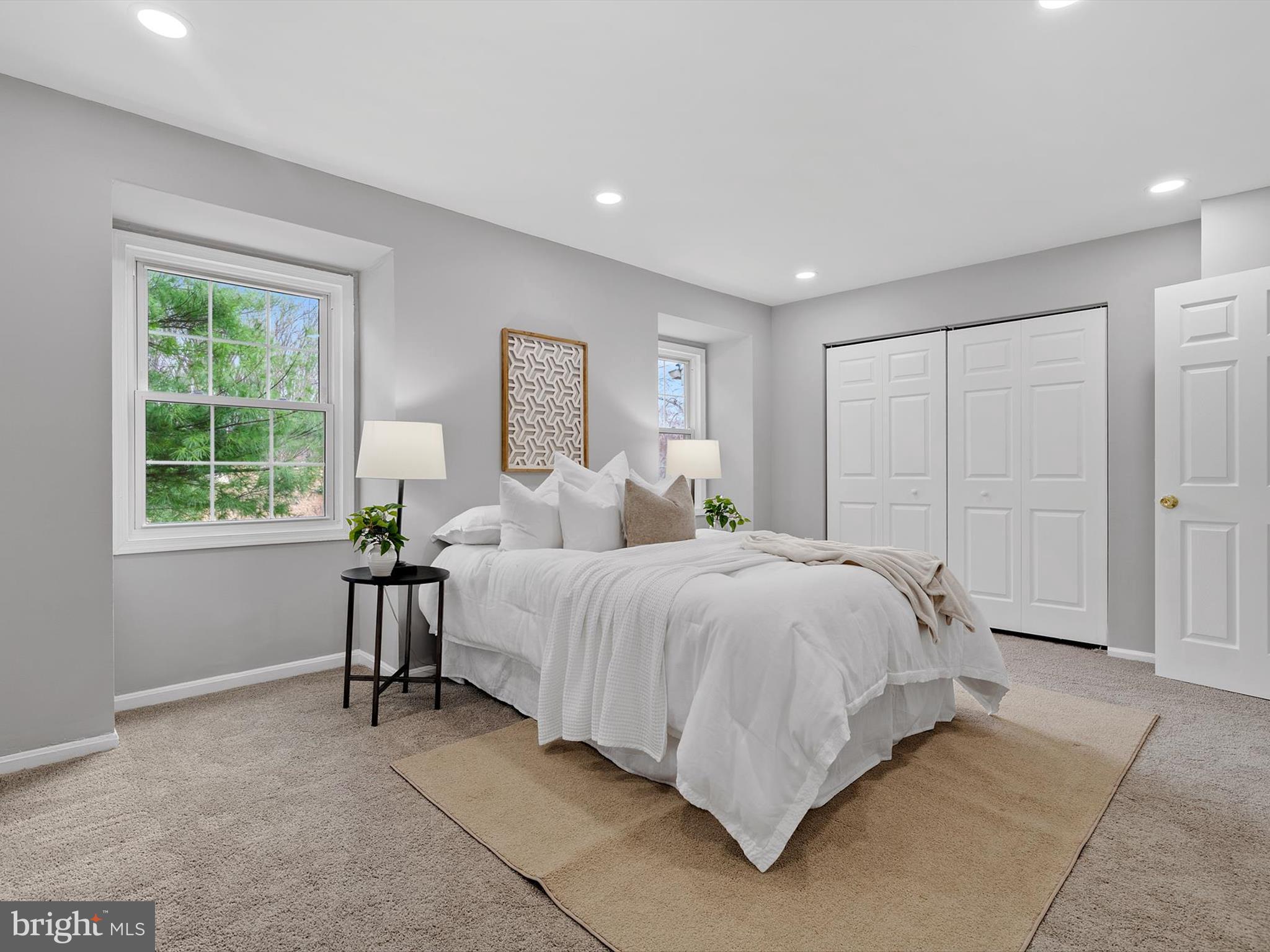 PLYMOUTH GARDENS - Residential