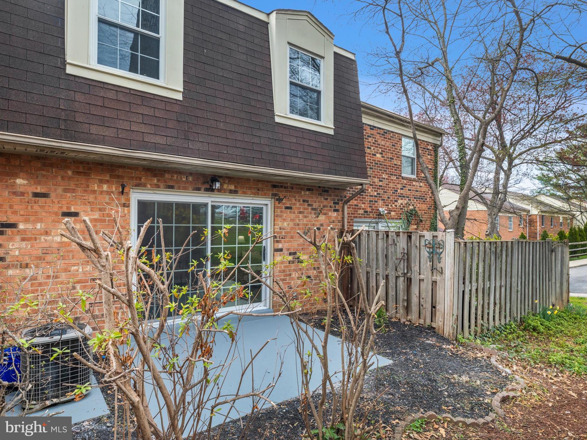 PLYMOUTH GARDENS - Residential