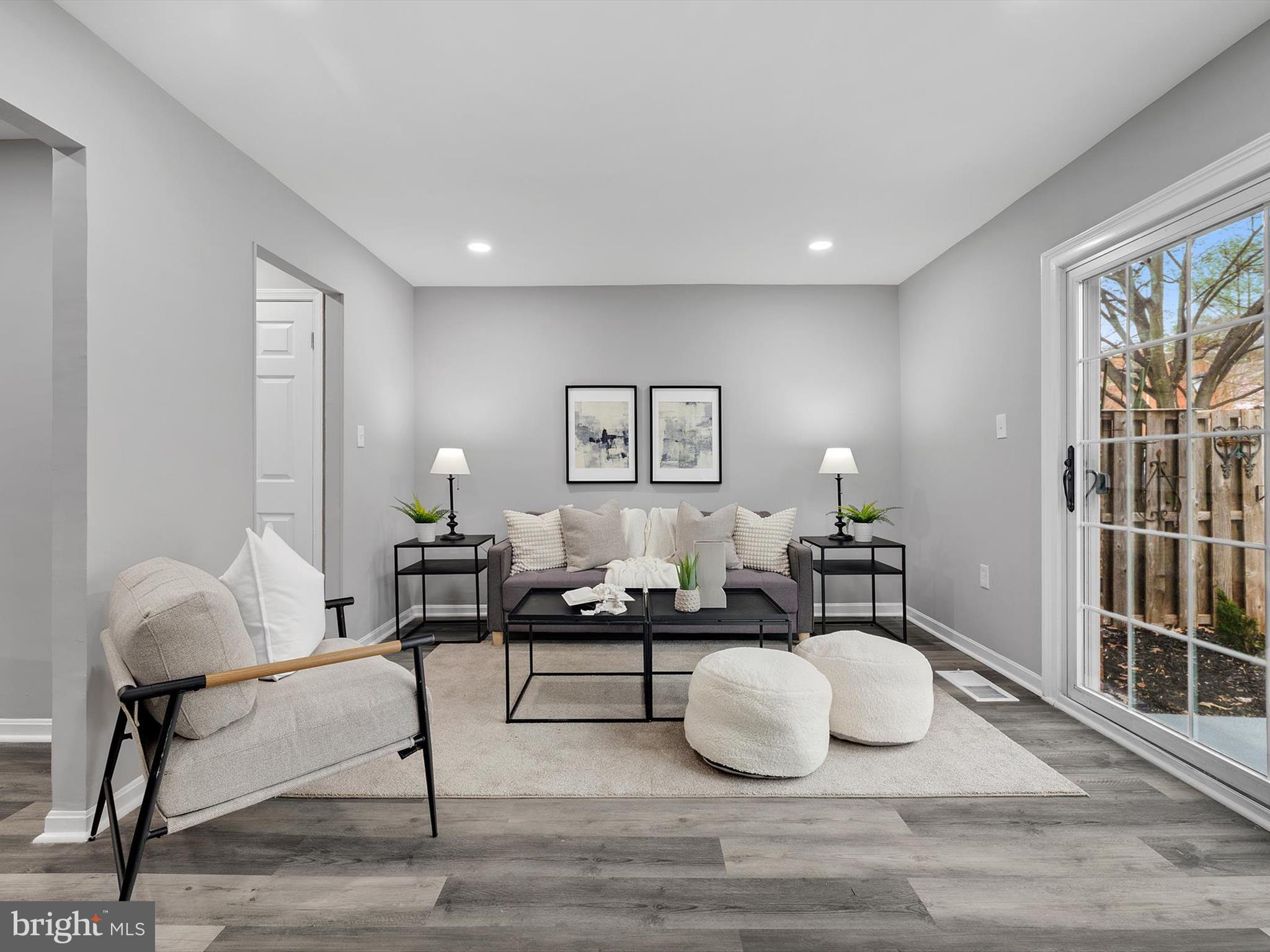 PLYMOUTH GARDENS - Residential