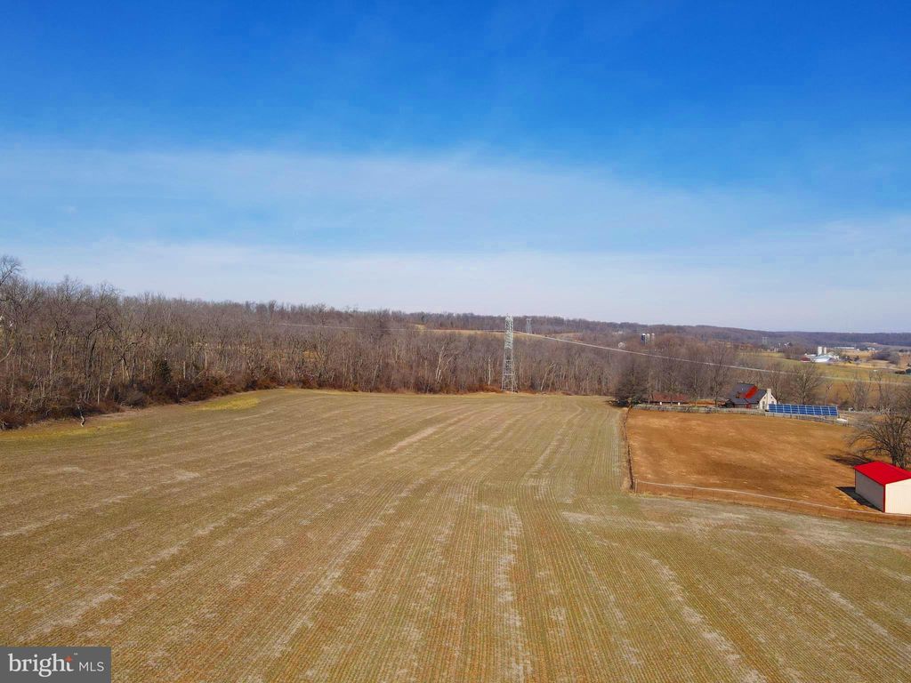 Photo of 243 Boulder Lane, ELIZABETHTOWN, PA 17022 (MLS # PALA2066106)