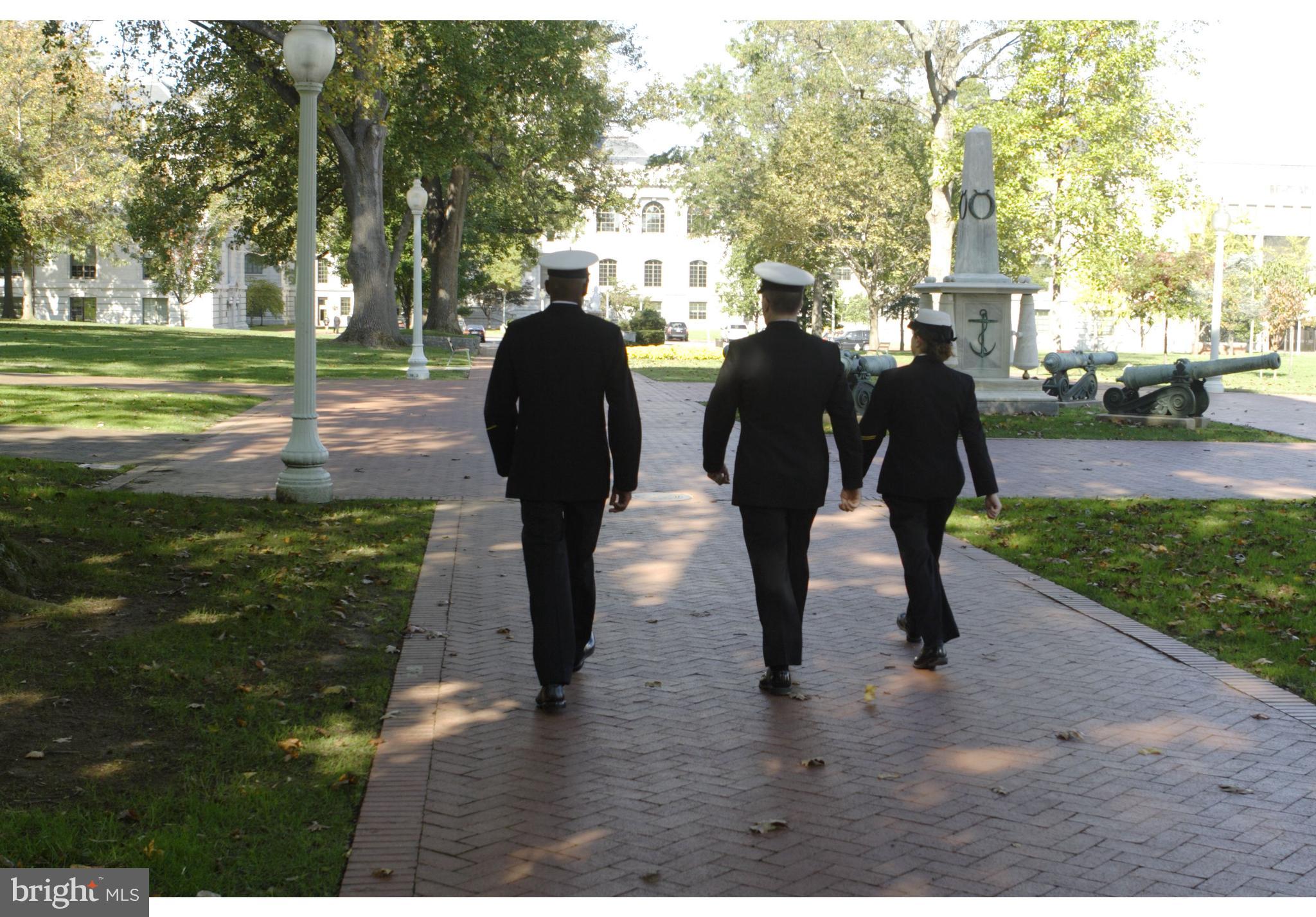 RIVER OAKS - Residential