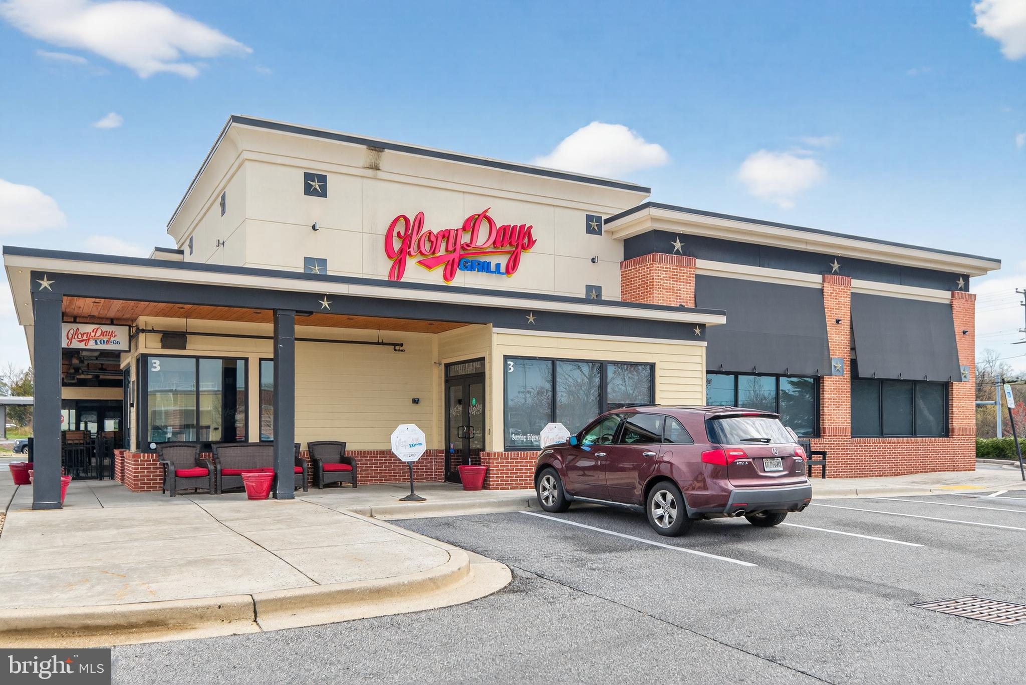 RIVER OAKS - Residential