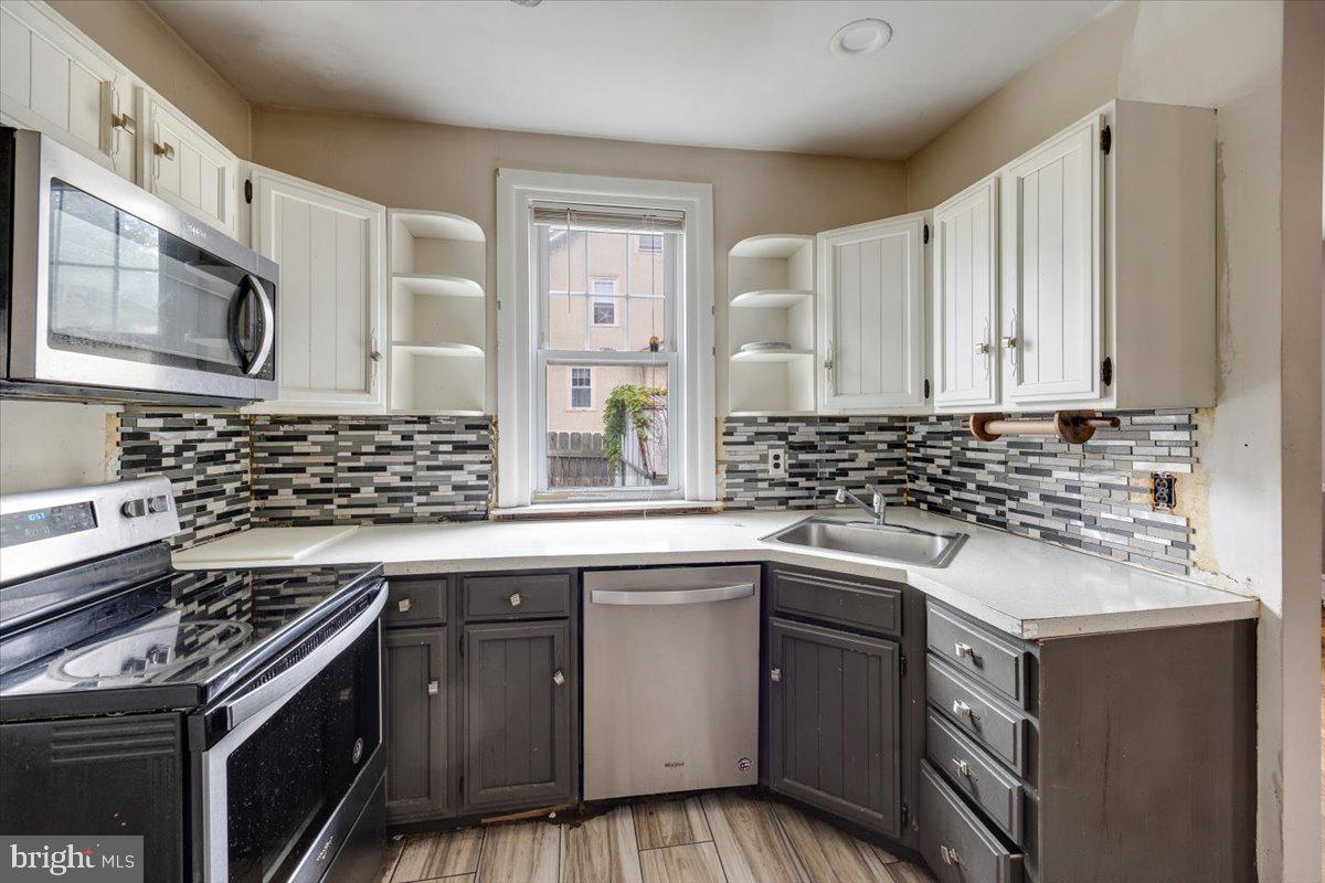 DREXEL PLAZA - Residential