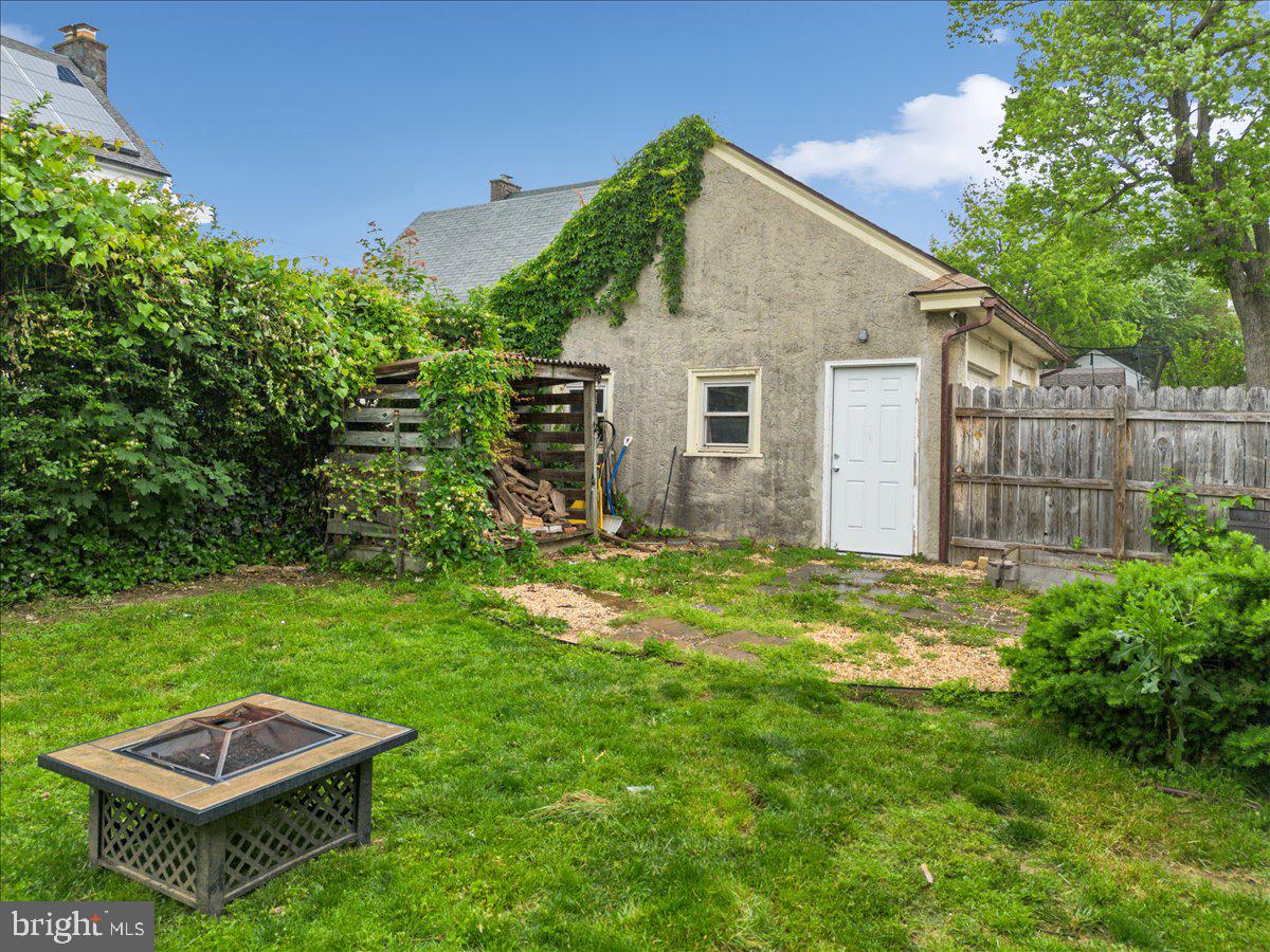 DREXEL PLAZA - Residential