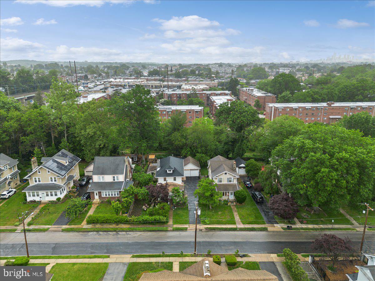 DREXEL PLAZA - Residential