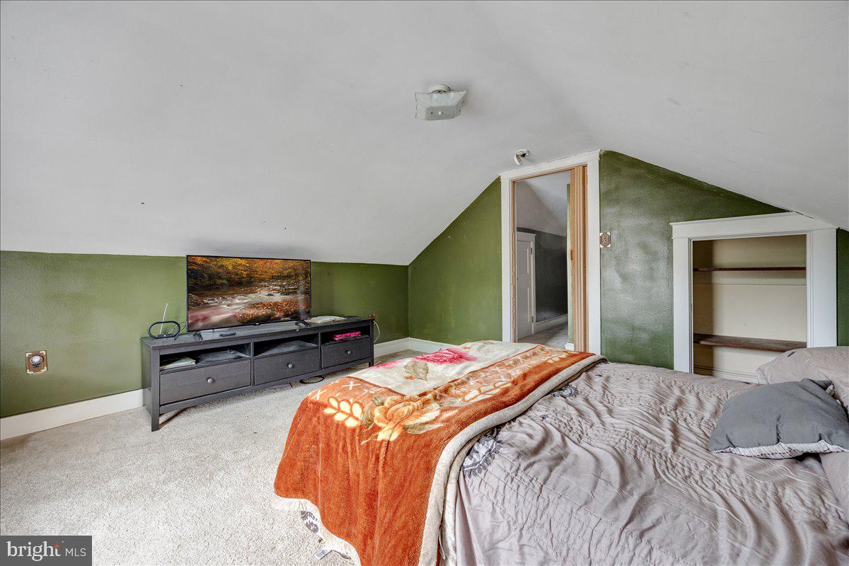 DREXEL PLAZA - Residential