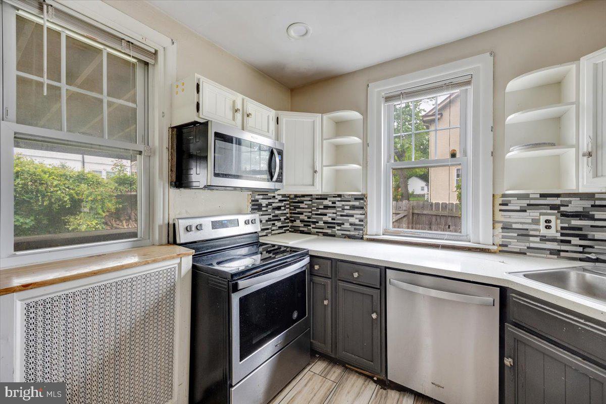 DREXEL PLAZA - Residential