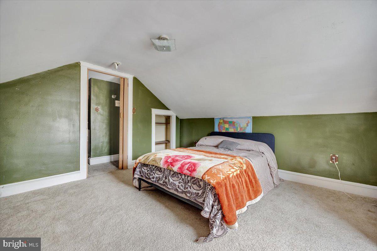 DREXEL PLAZA - Residential