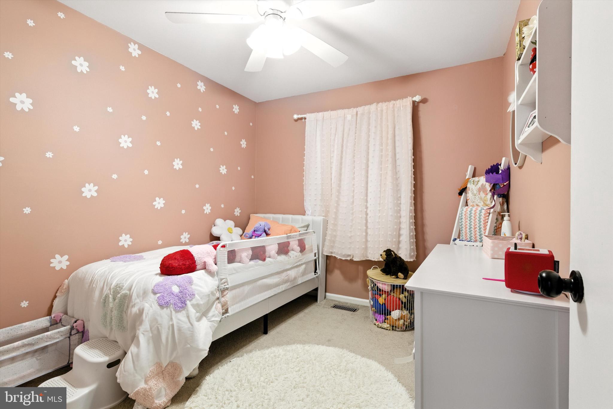 CROFTON MEWS CONDO - Residential