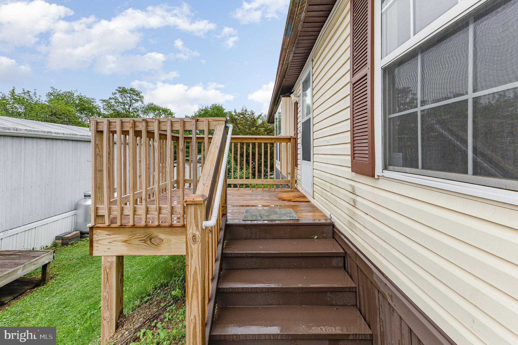 18 CRYSTAL DRIVE