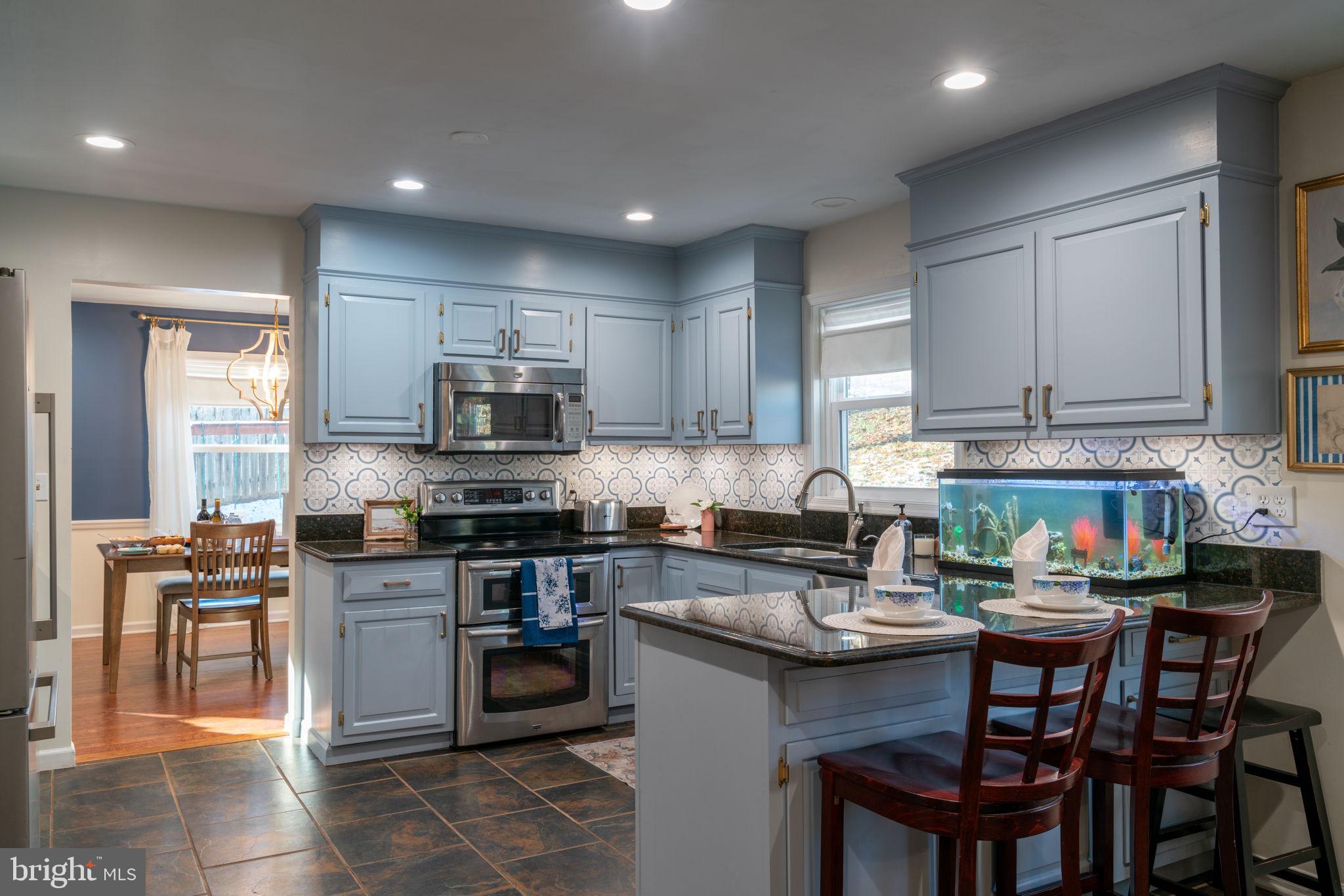 MARSHALL ESTATES - Residential