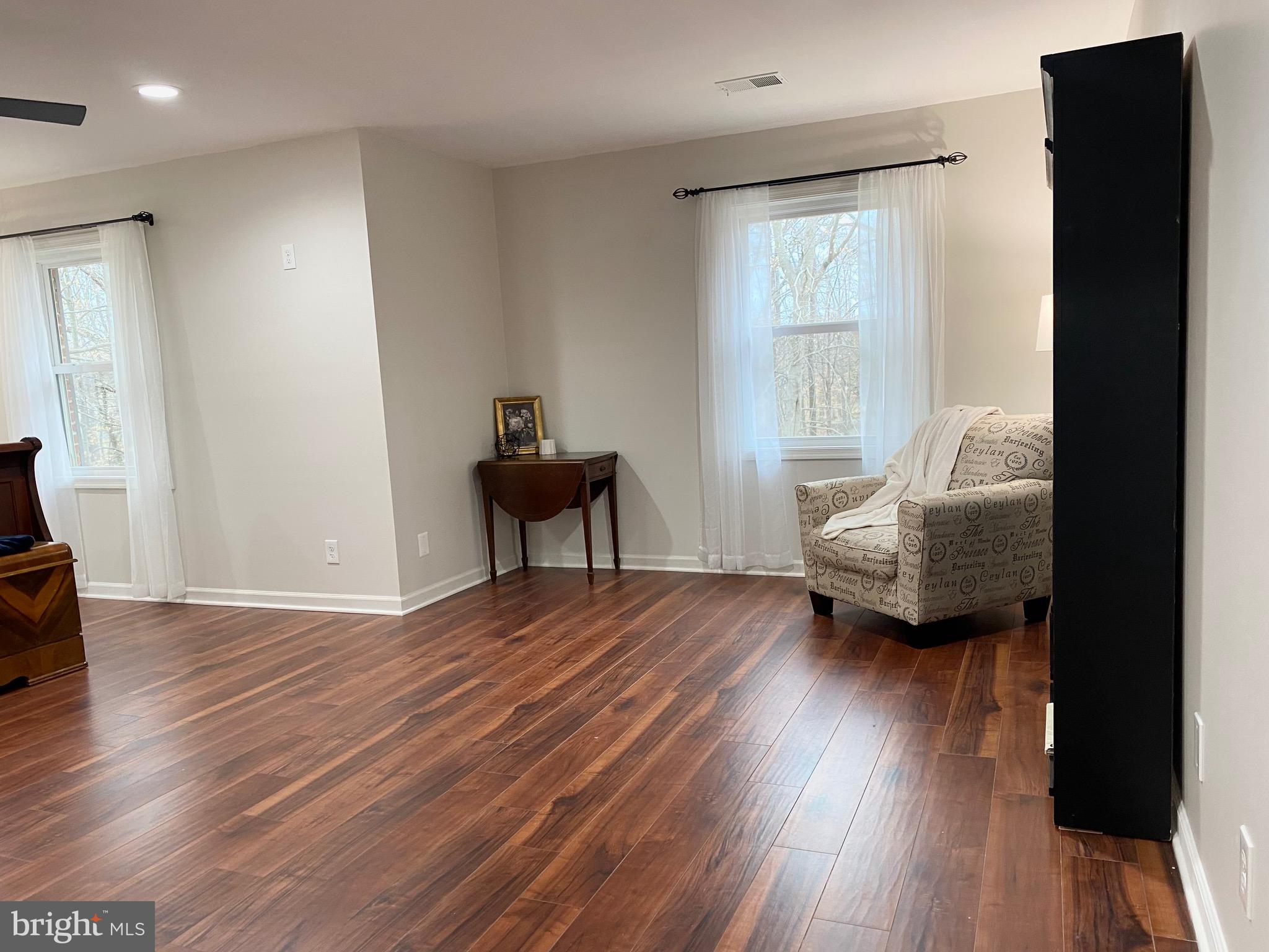 MARSHALL ESTATES - Residential