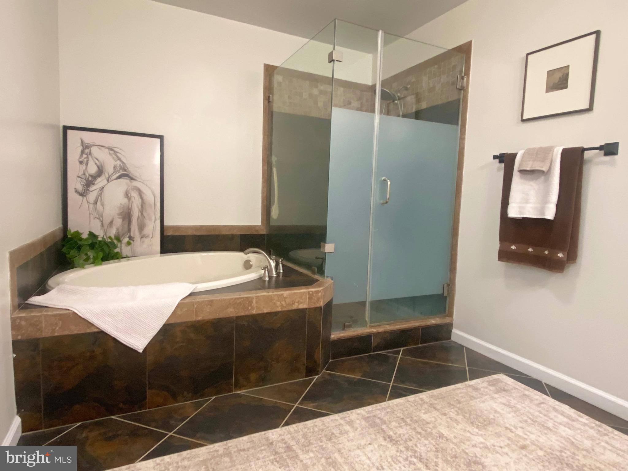 MARSHALL ESTATES - Residential