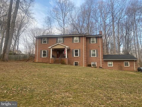 Photo of 191 Winding Creek Road, STAFFORD, VA 22554 (MLS # VAST2046688)