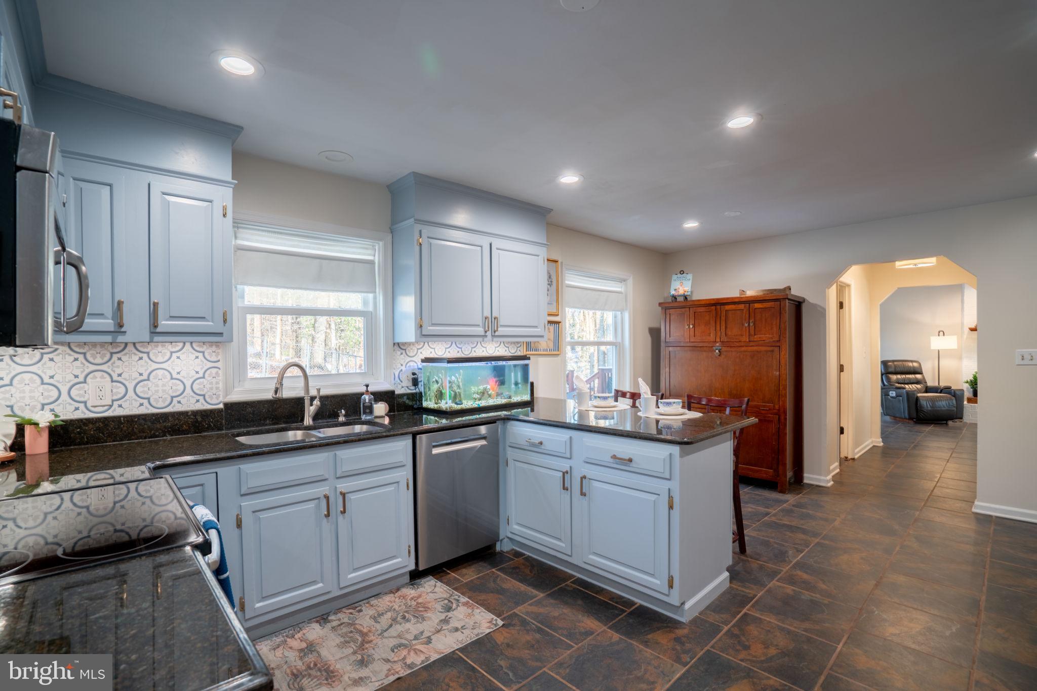 MARSHALL ESTATES - Residential