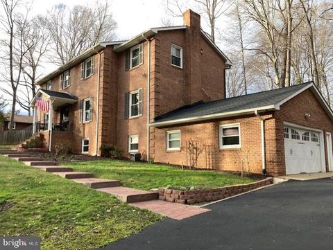 Homes For Sale - 191 Winding Creek Road<br/> STAFFORD, VA 22554