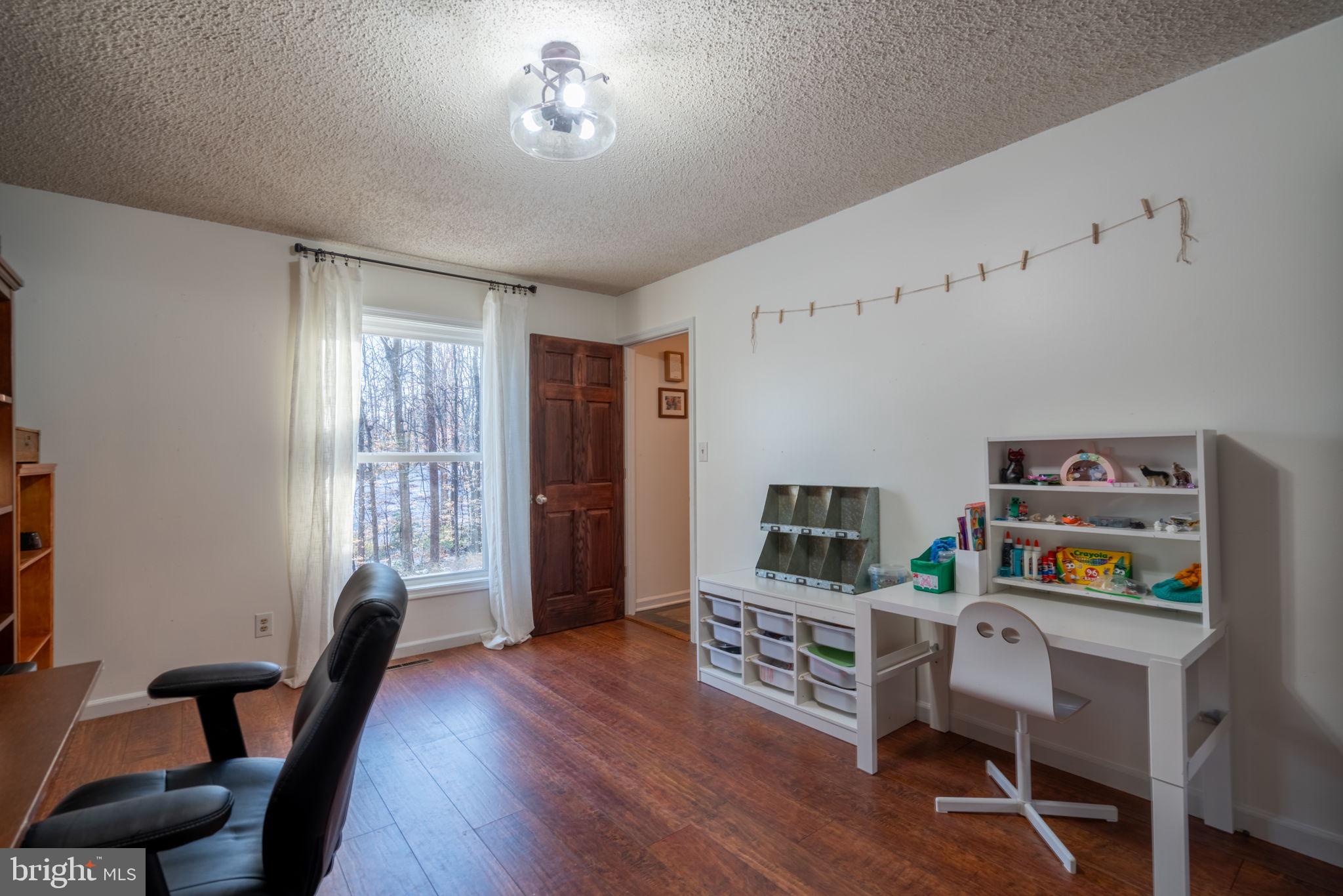 MARSHALL ESTATES - Residential