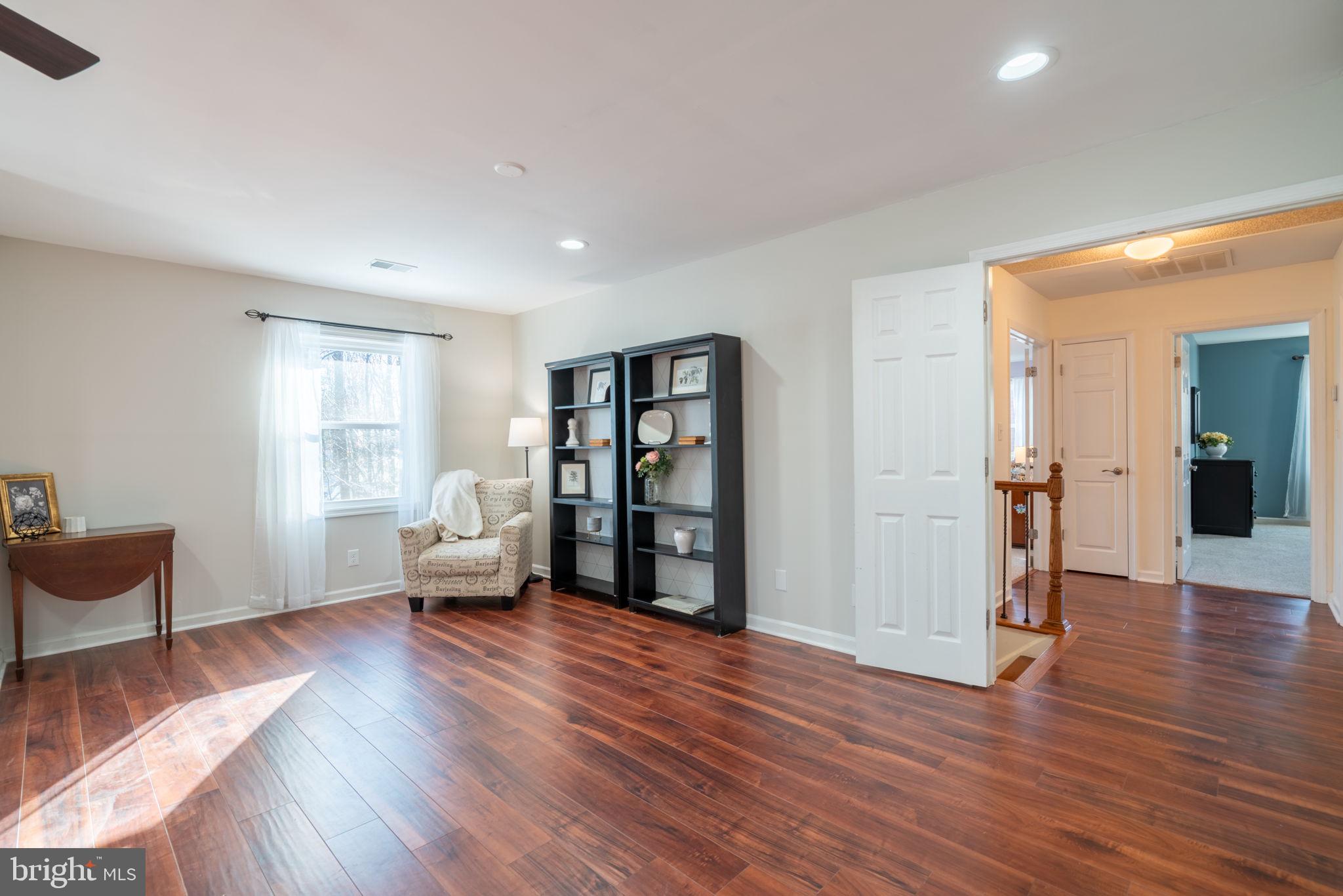 MARSHALL ESTATES - Residential