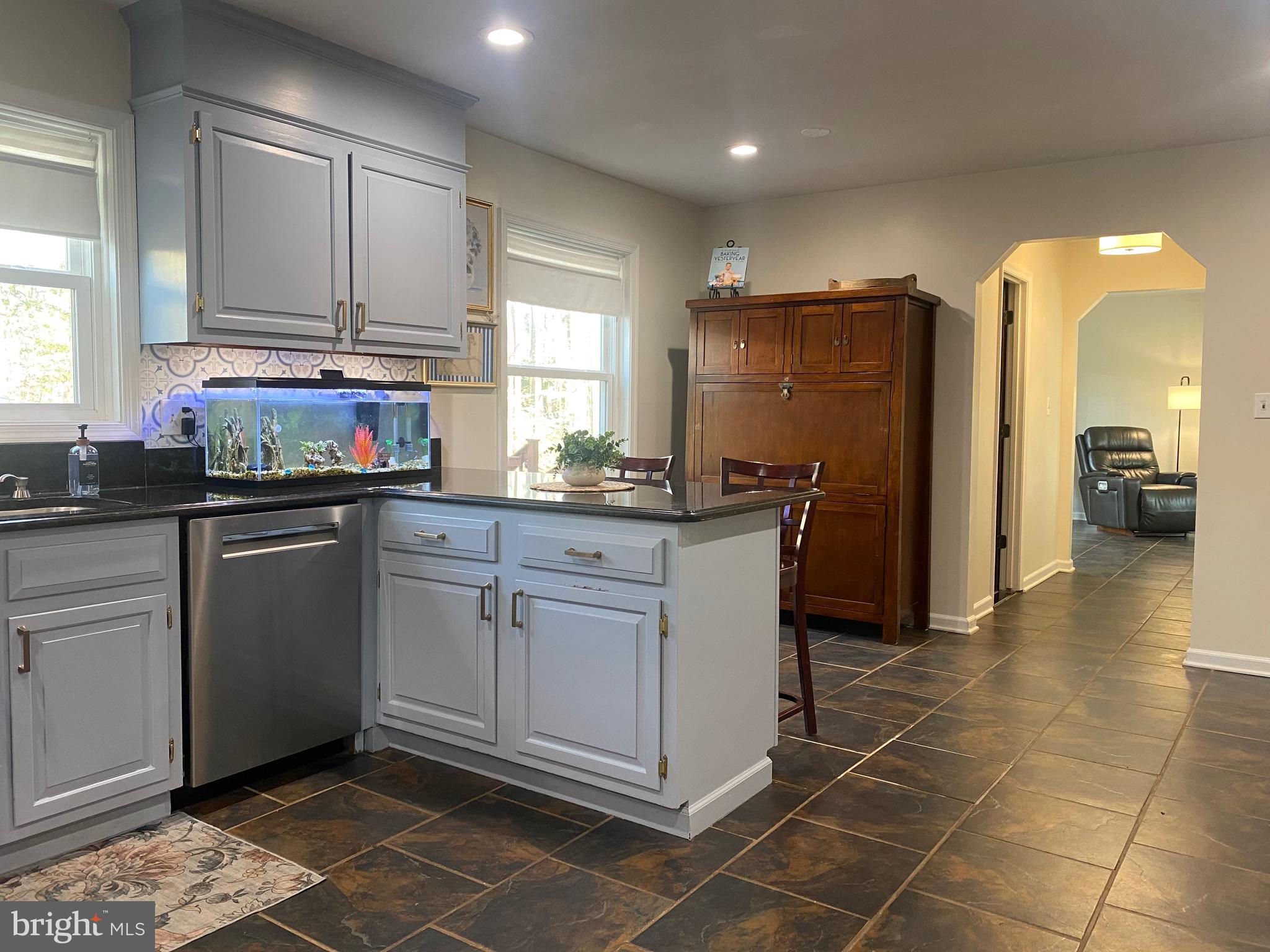 MARSHALL ESTATES - Residential