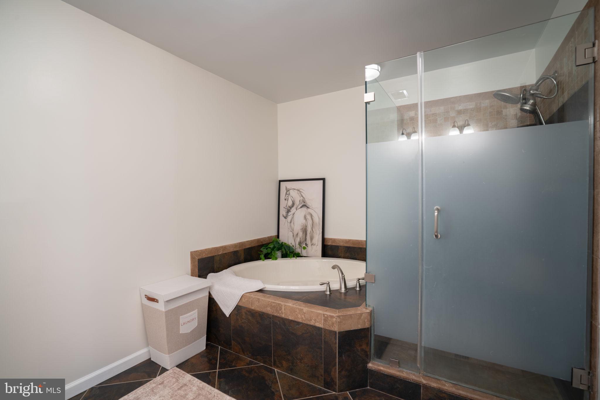 MARSHALL ESTATES - Residential