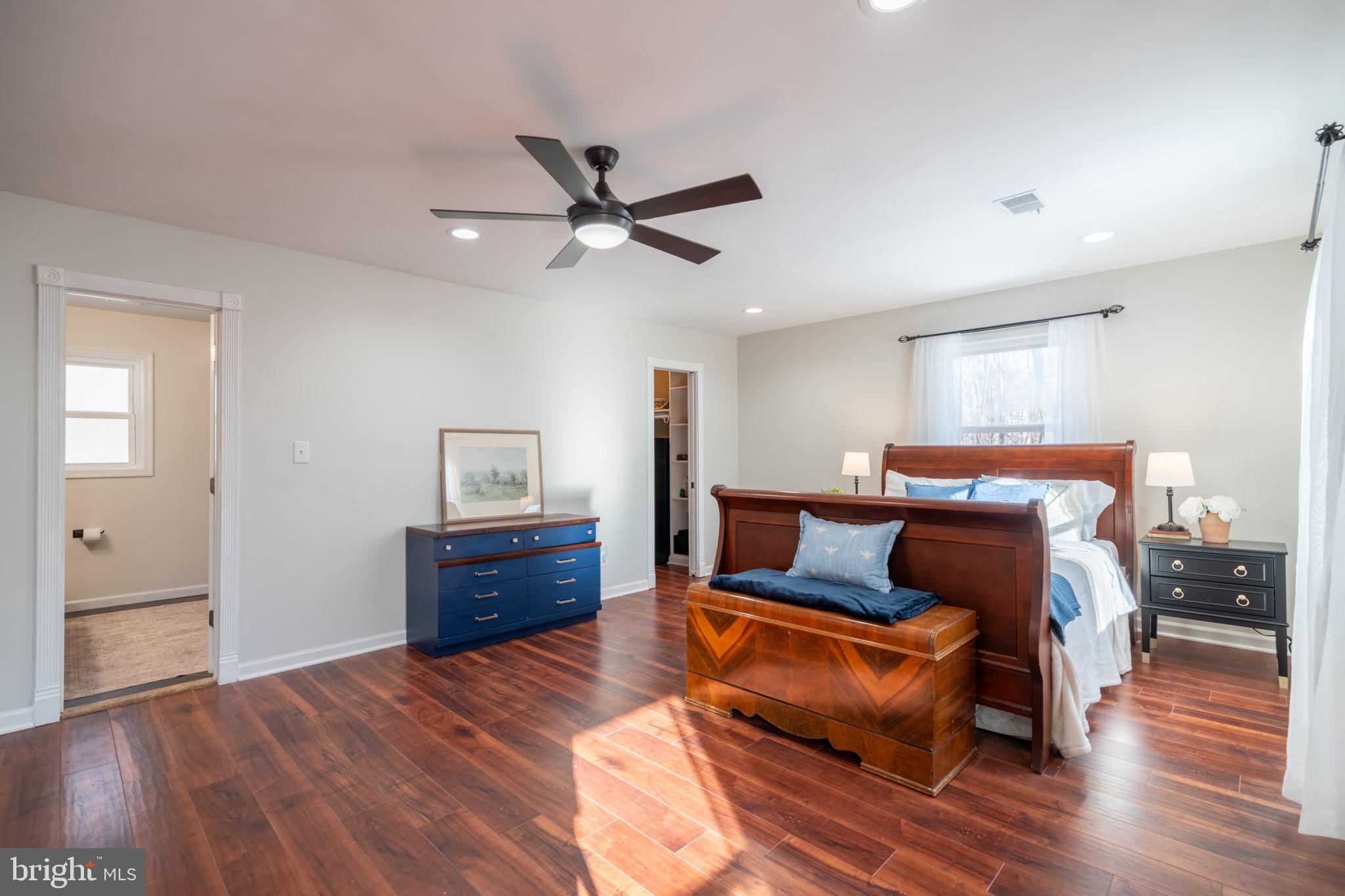 MARSHALL ESTATES - Residential