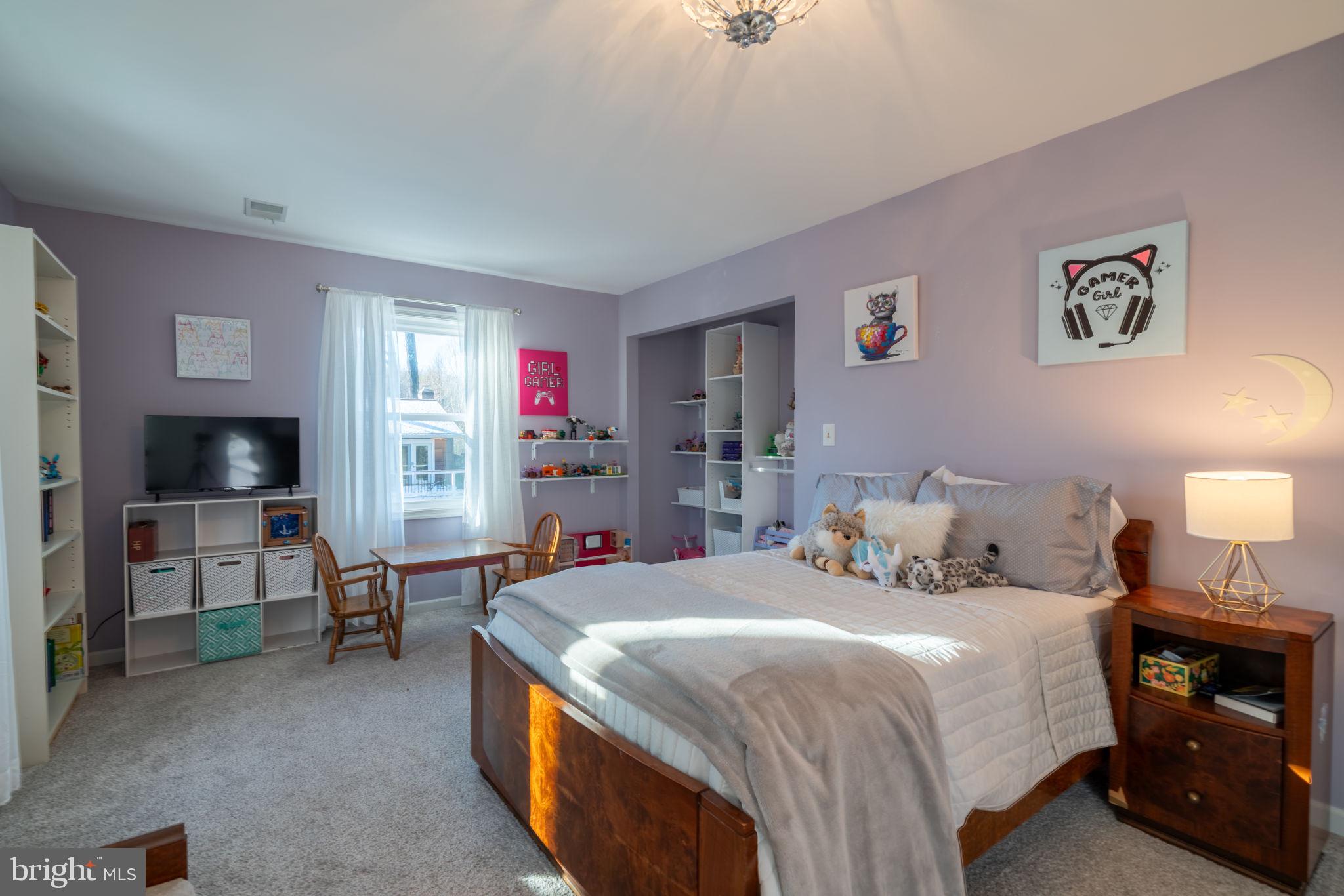 MARSHALL ESTATES - Residential