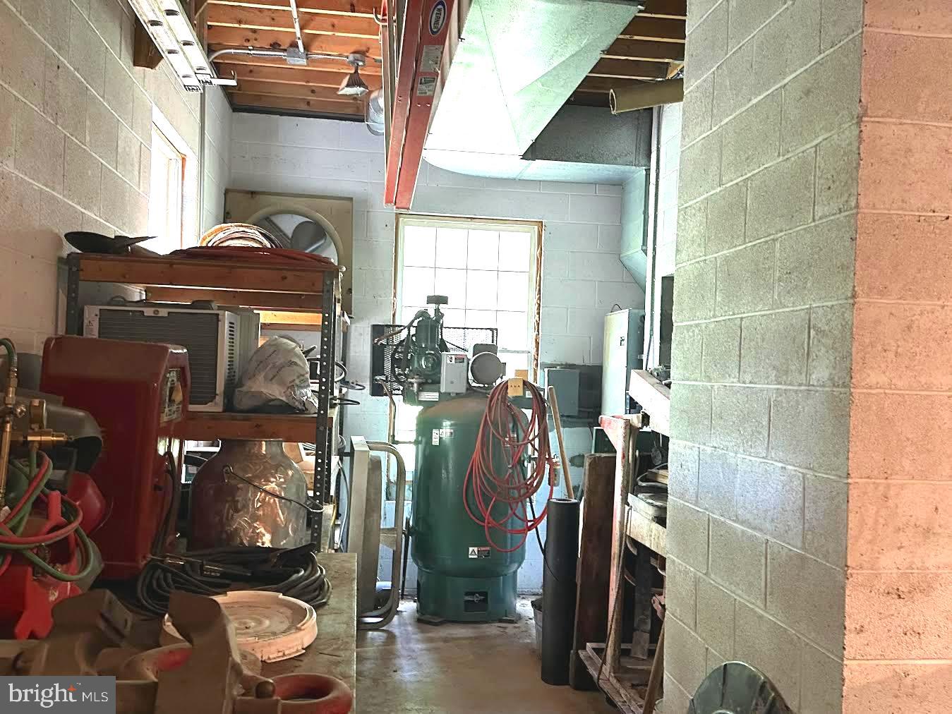 HIGHLAND - Residential