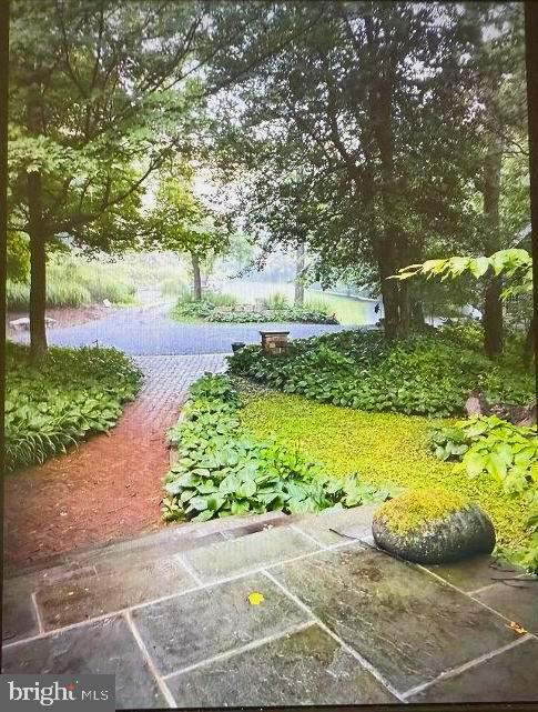 7244 MINK HOLLOW ROAD