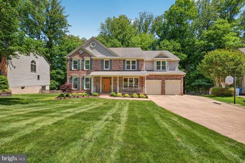 Photo of 8704 Margaret Lane, ANNANDALE, VA 22003 (MLS # VAFX2298270)