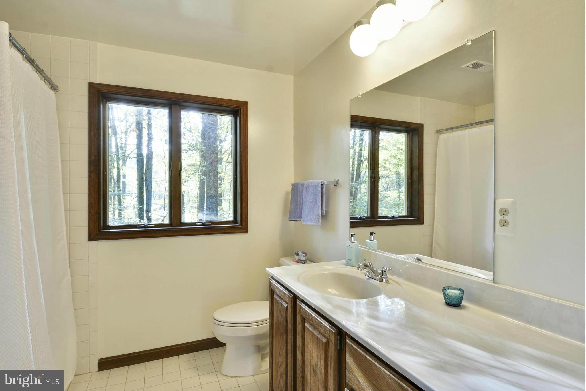 GLAYDIN ACRES - Residential