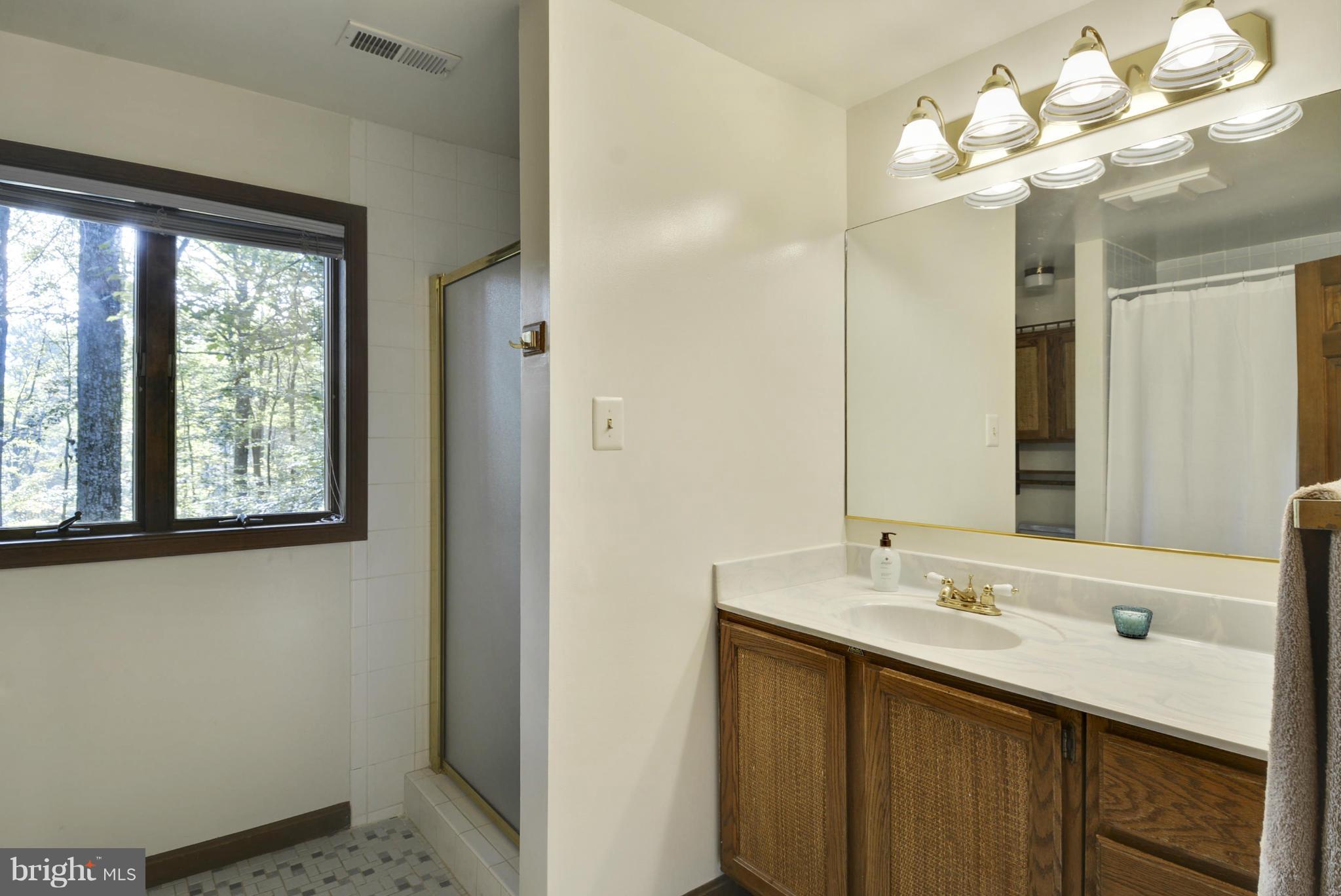 GLAYDIN ACRES - Residential