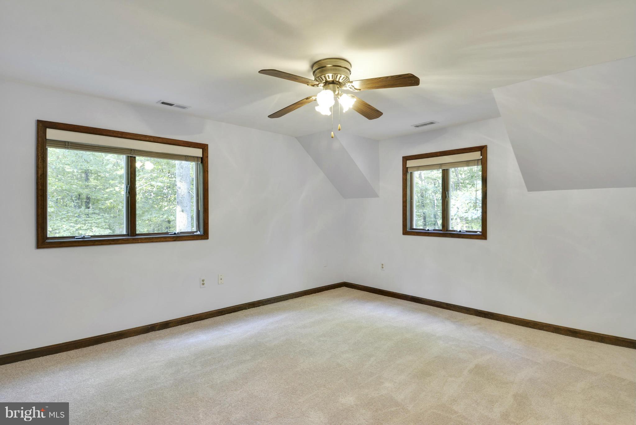 GLAYDIN ACRES - Residential