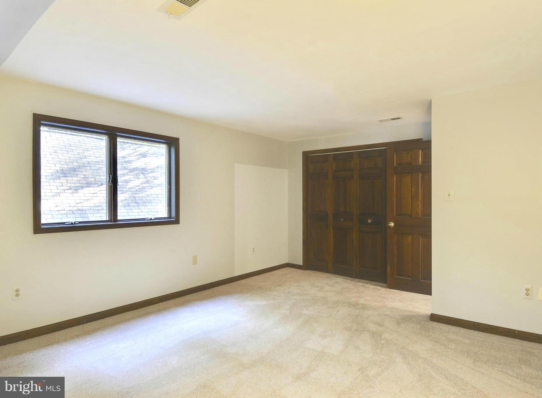 GLAYDIN ACRES - Residential