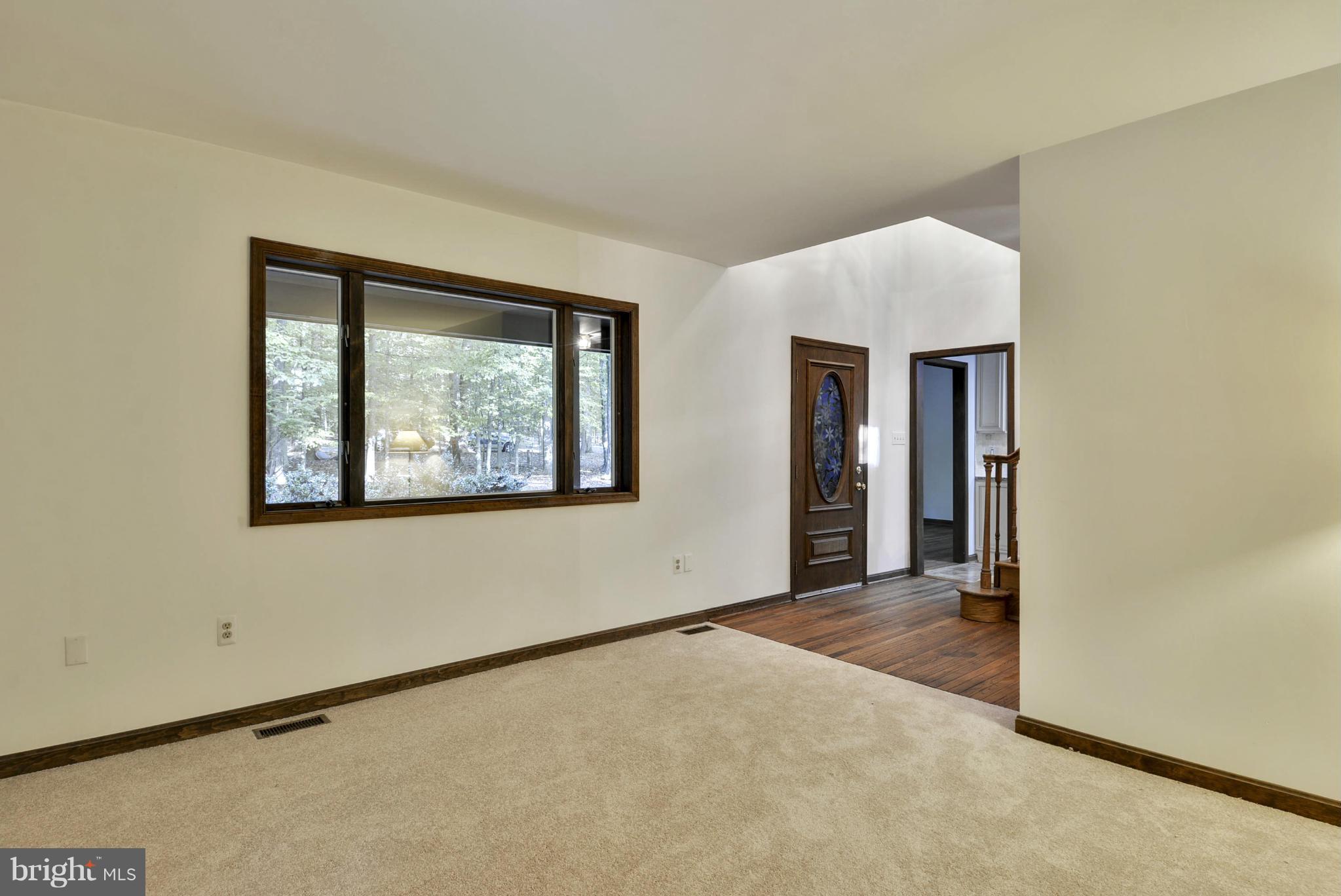 GLAYDIN ACRES - Residential