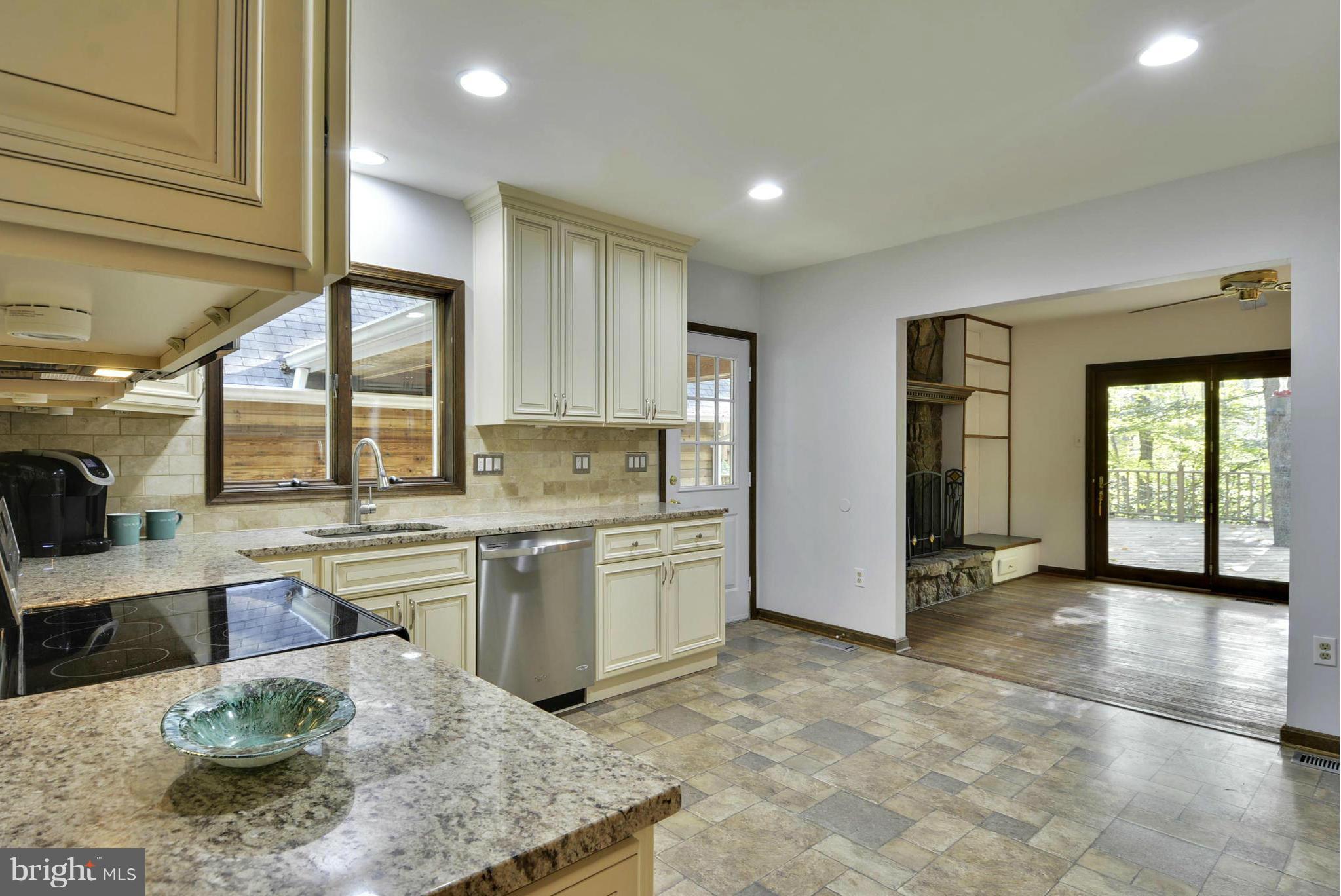 GLAYDIN ACRES - Residential