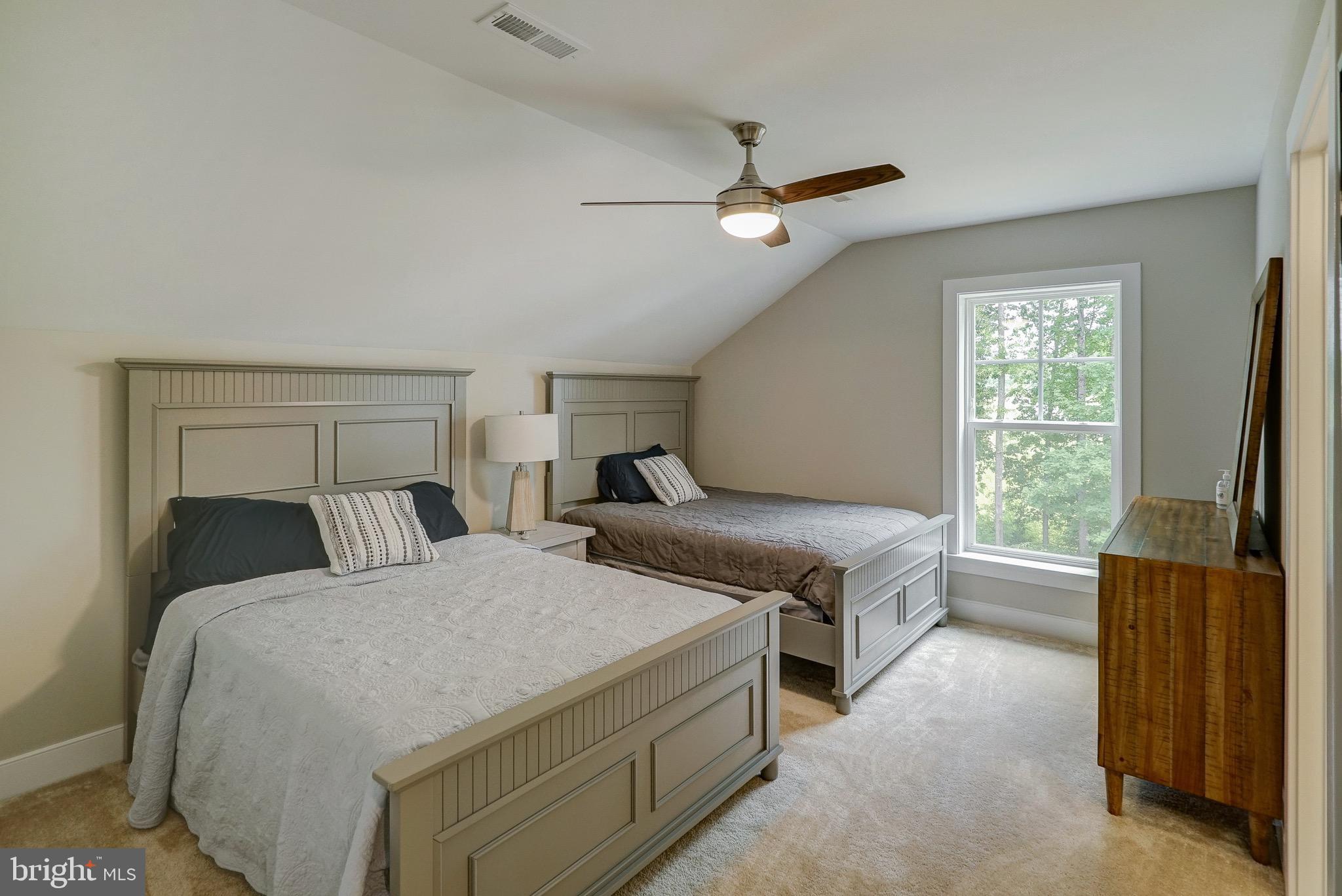 ELK CREEK LANDING - Residential