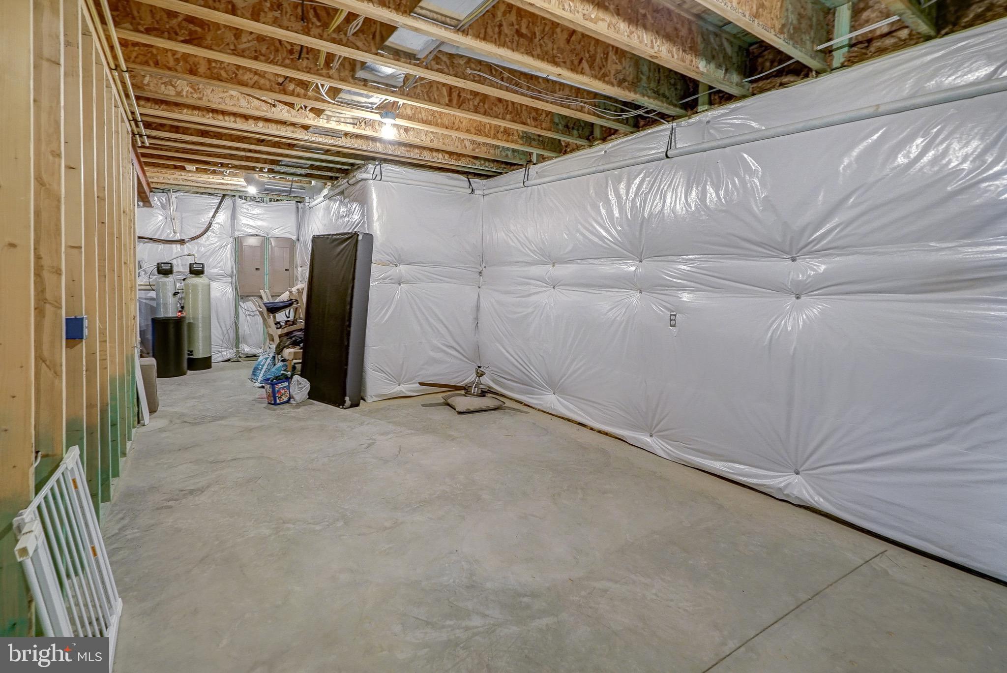 ELK CREEK LANDING - Residential