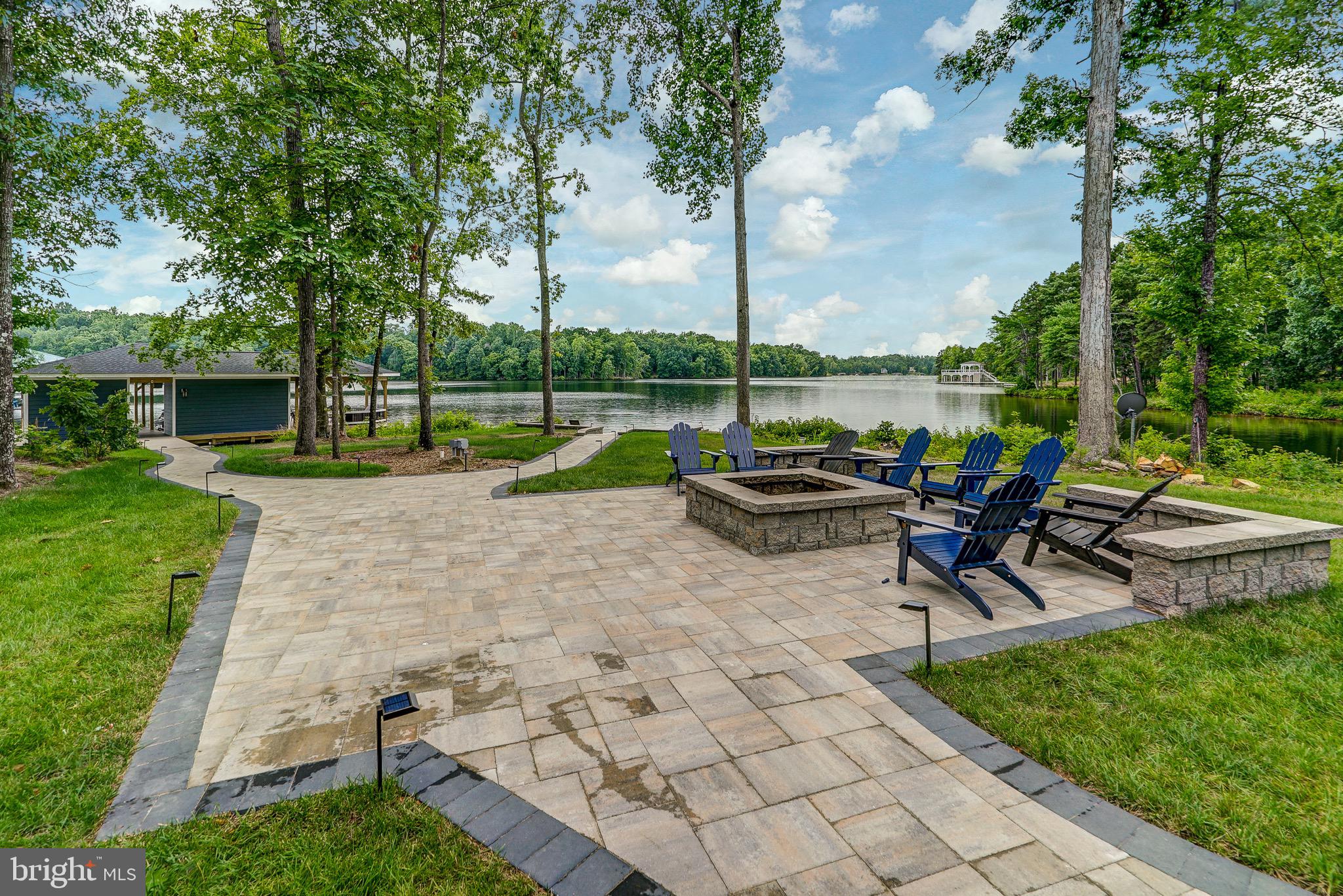 ELK CREEK LANDING - Residential