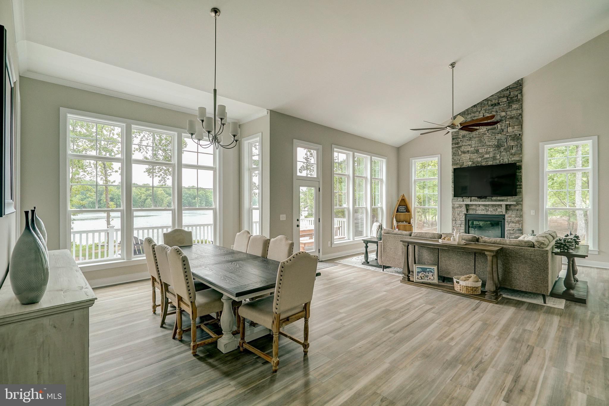 ELK CREEK LANDING - Residential