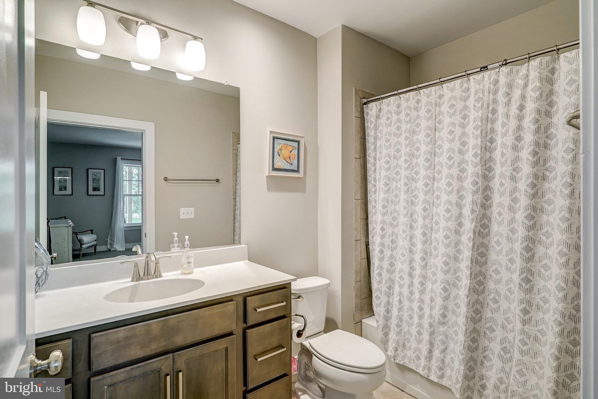 ELK CREEK LANDING - Residential