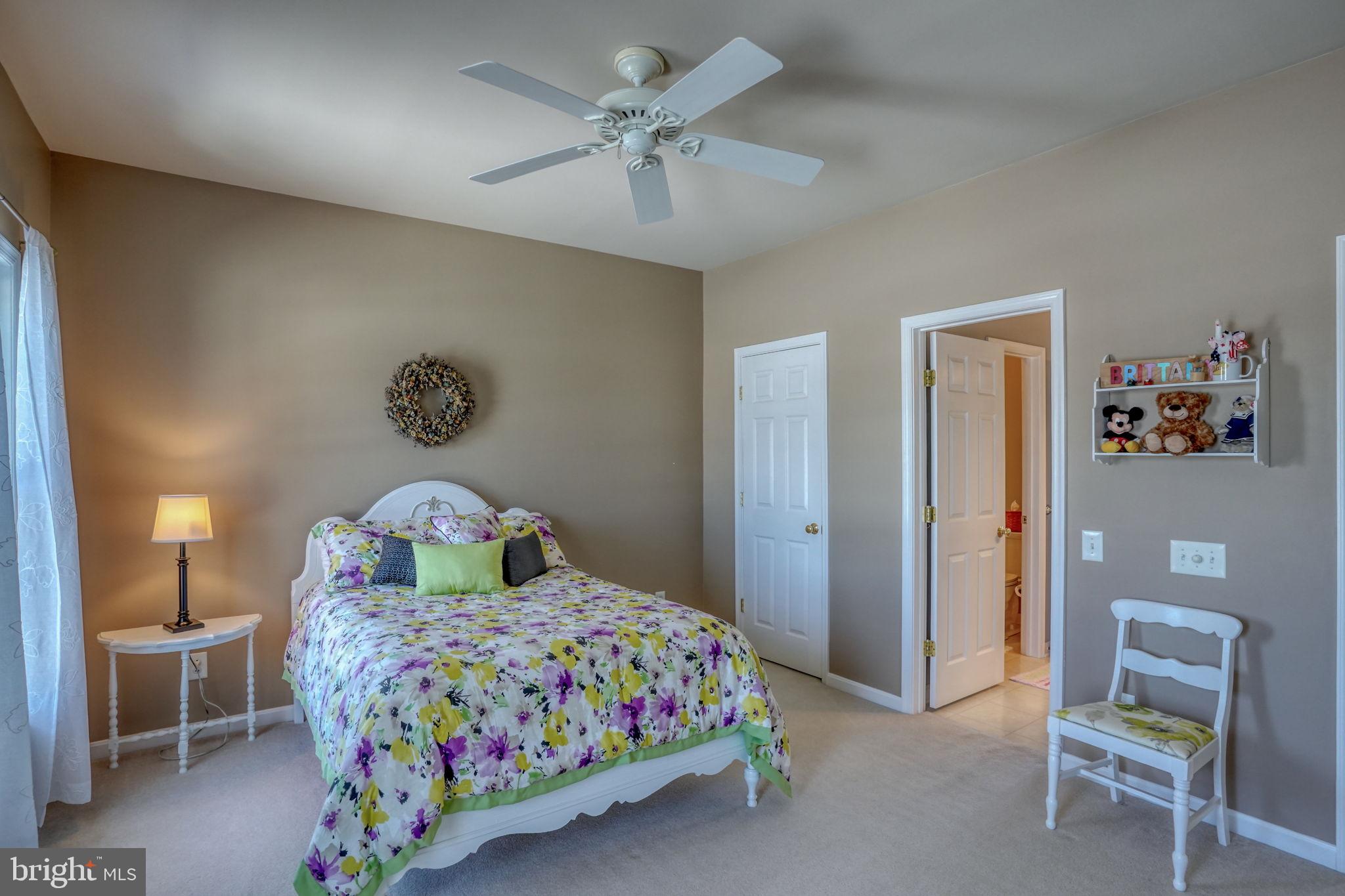 SUMMIT BRIDGE FARM - Residential