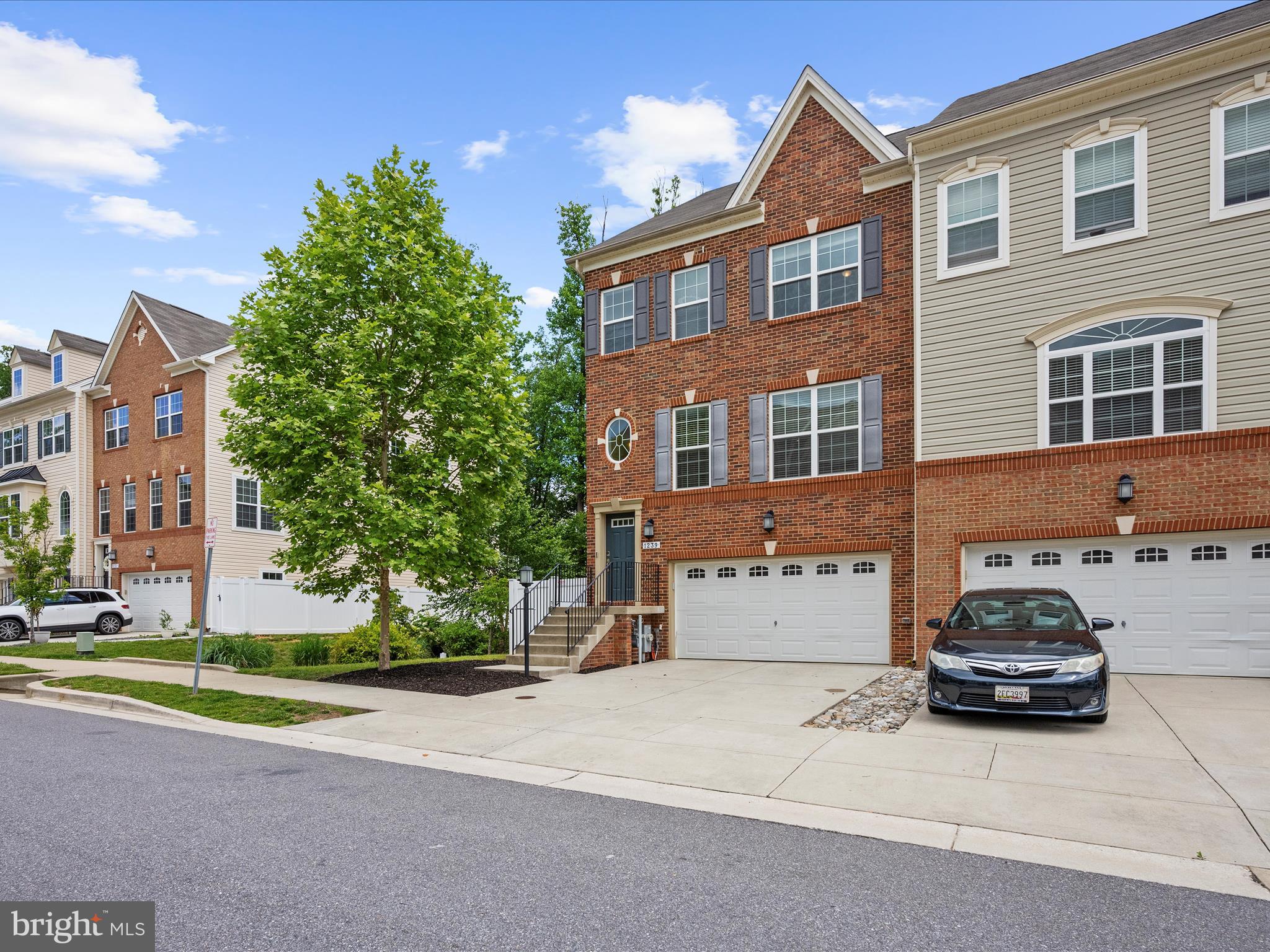 1239 ORCHID ROAD