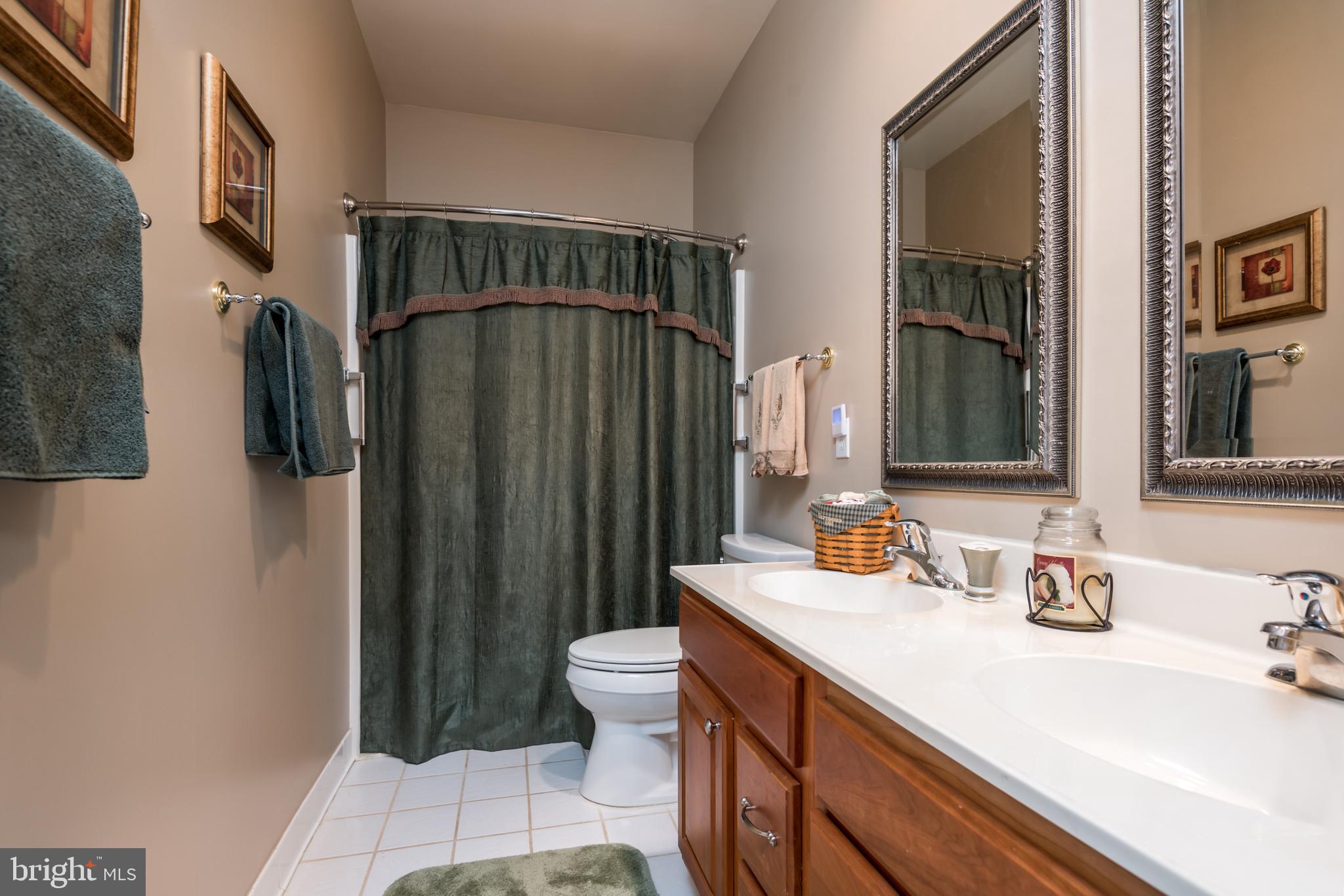 SOUTH WALES - Residential