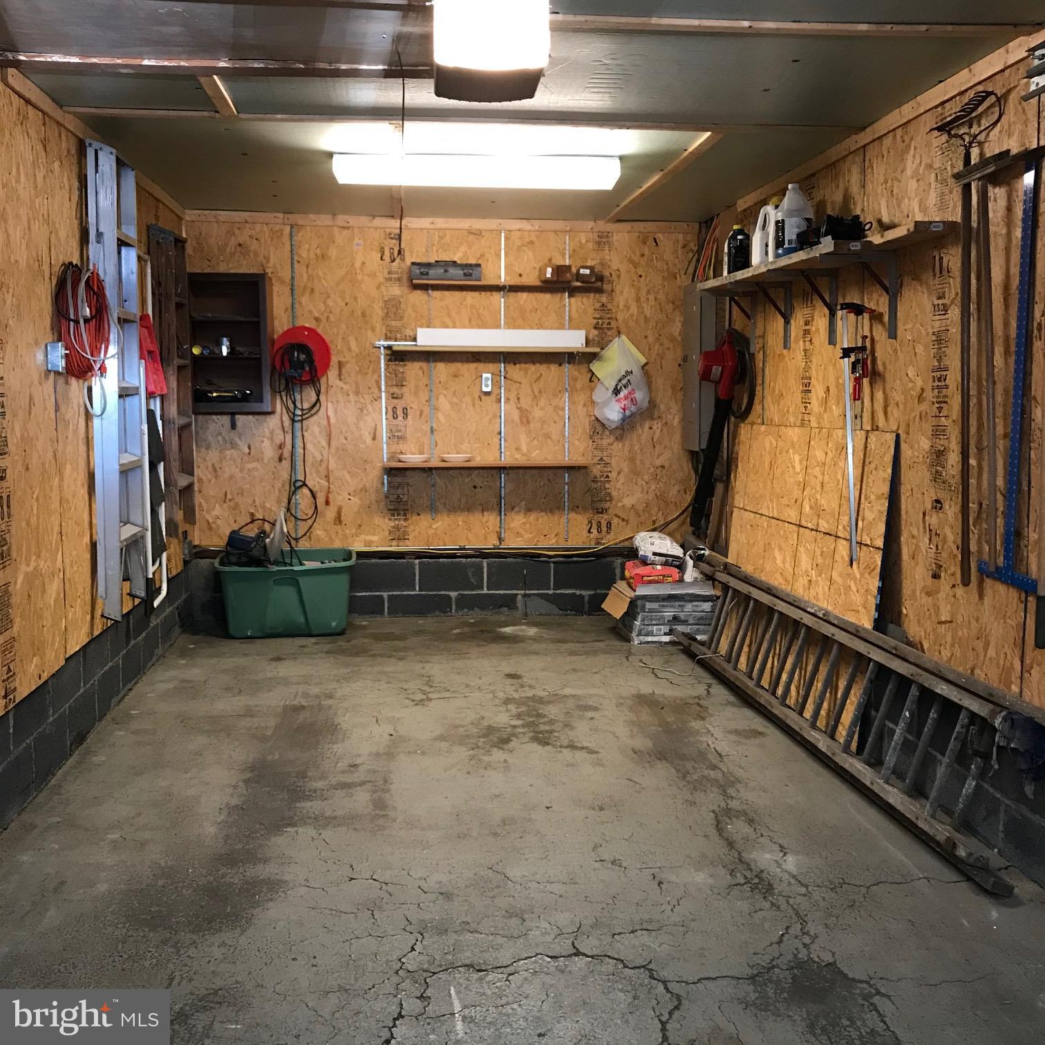 WEST WEST TERRACE - Residential