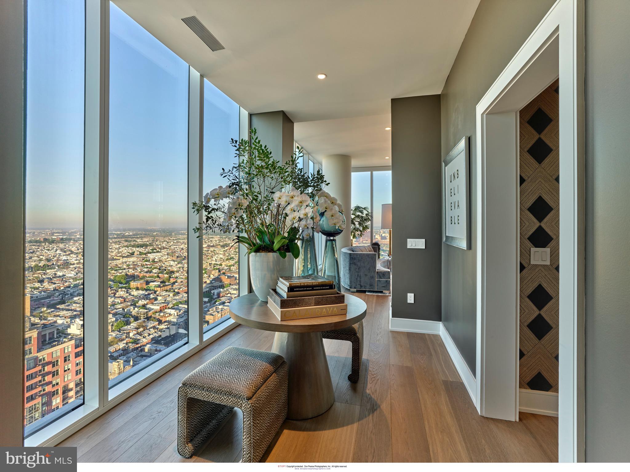 AVENUE OF THE ARTS - Residential