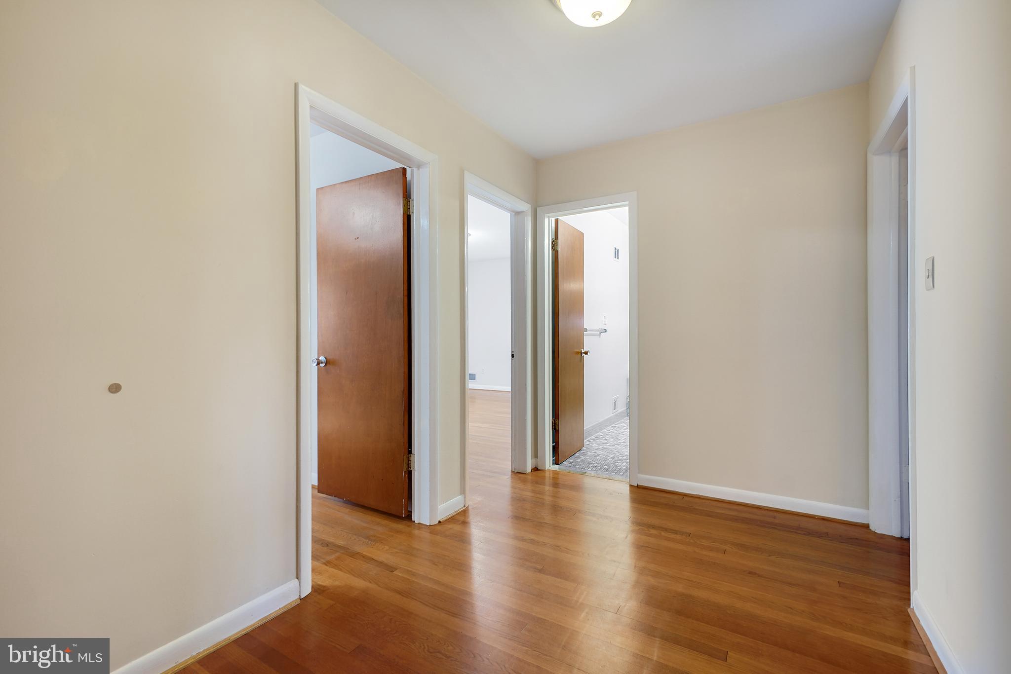 KENWOOD PARK - Residential Lease