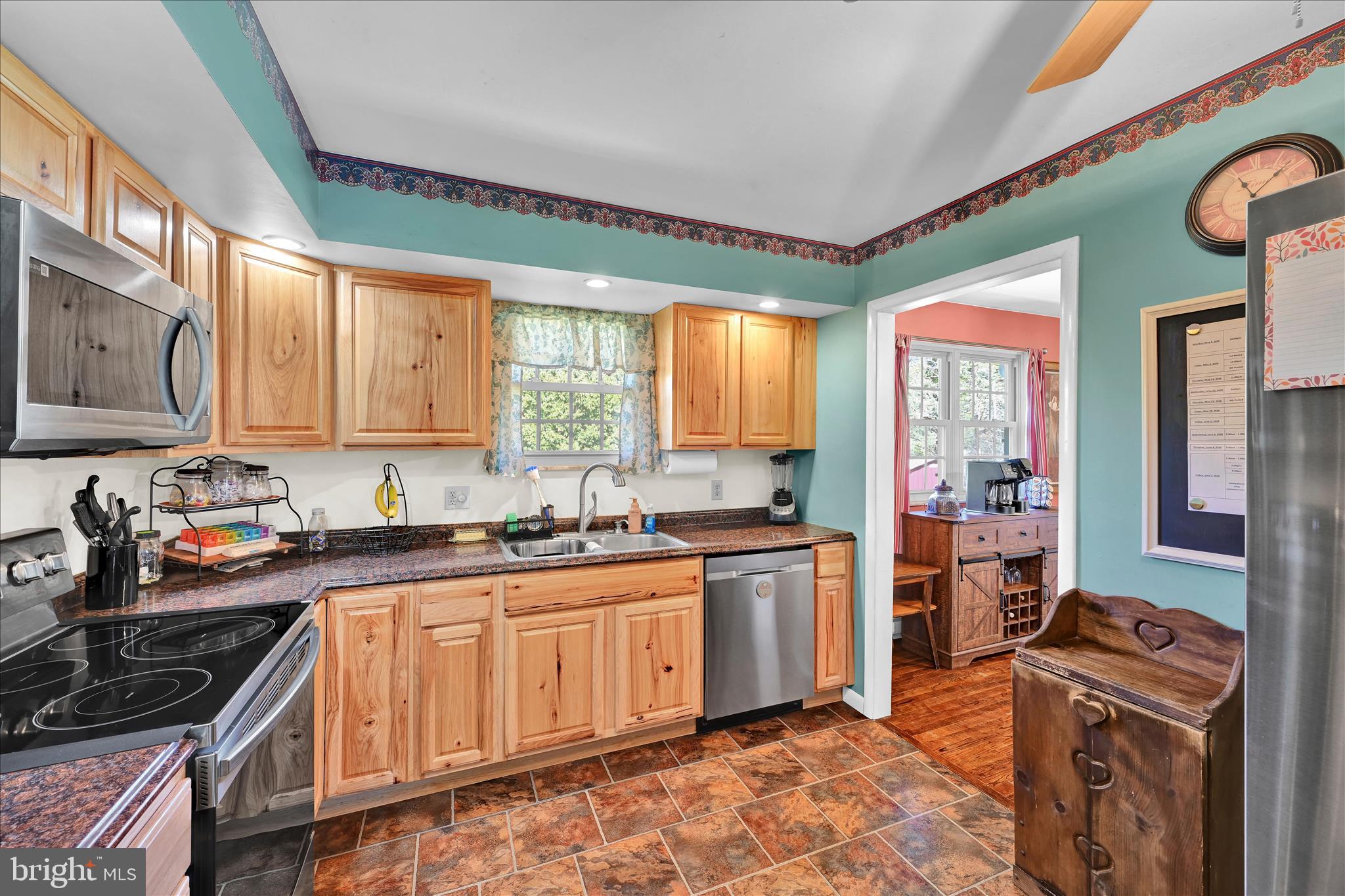 CRESSWELL ACRES - Residential