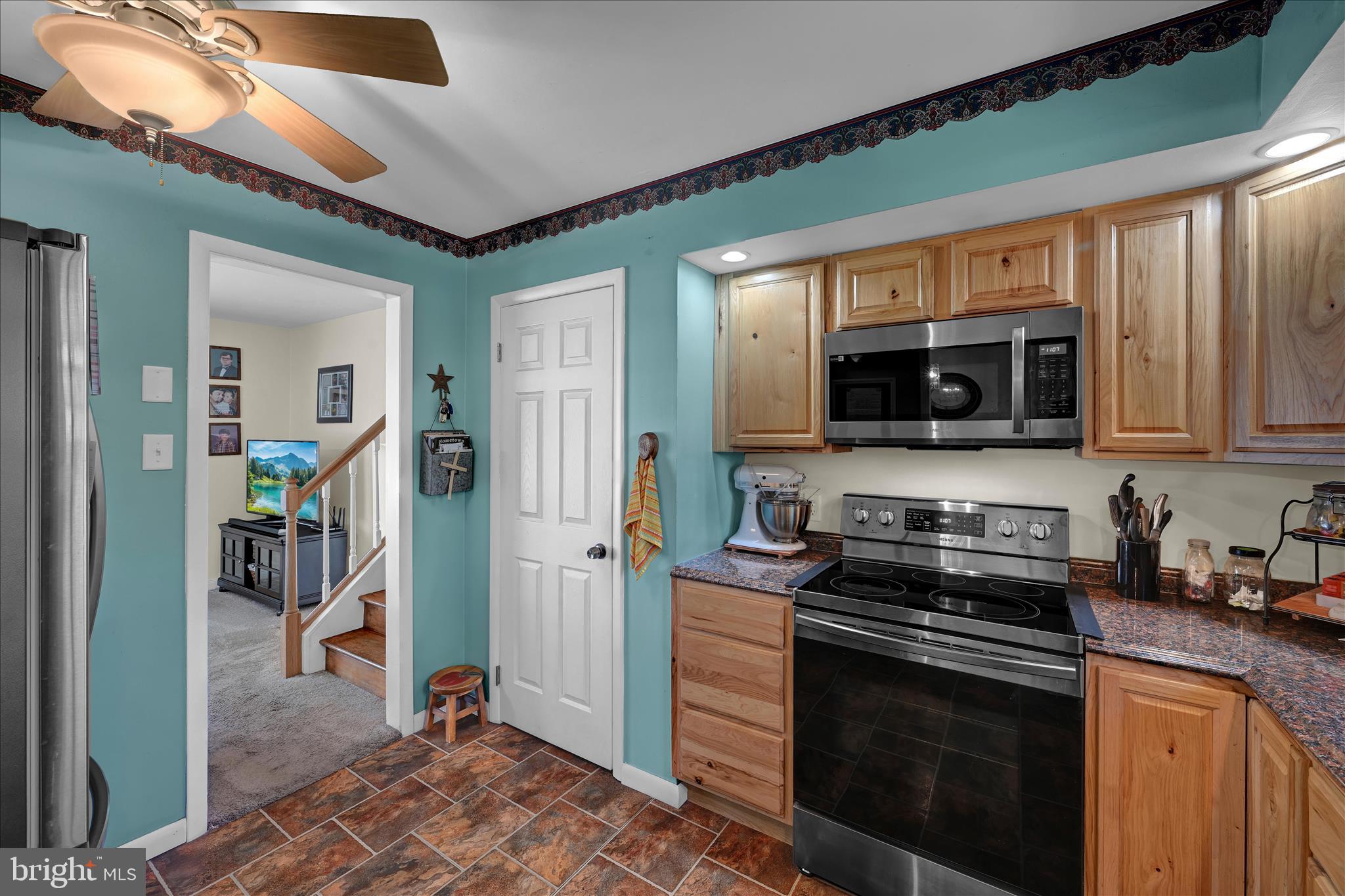CRESSWELL ACRES - Residential