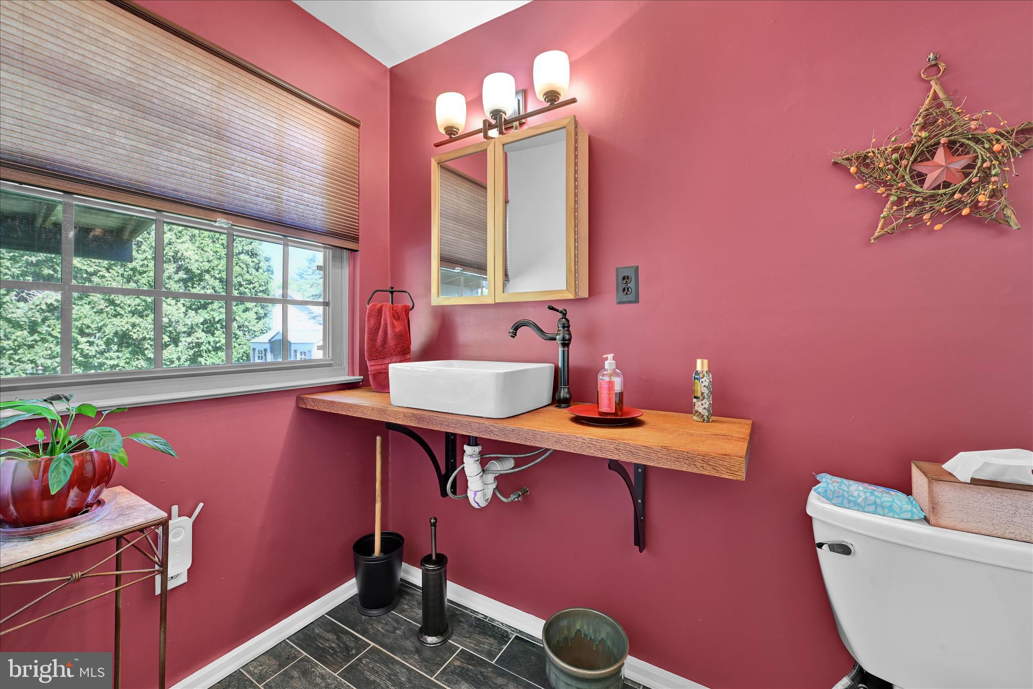 CRESSWELL ACRES - Residential